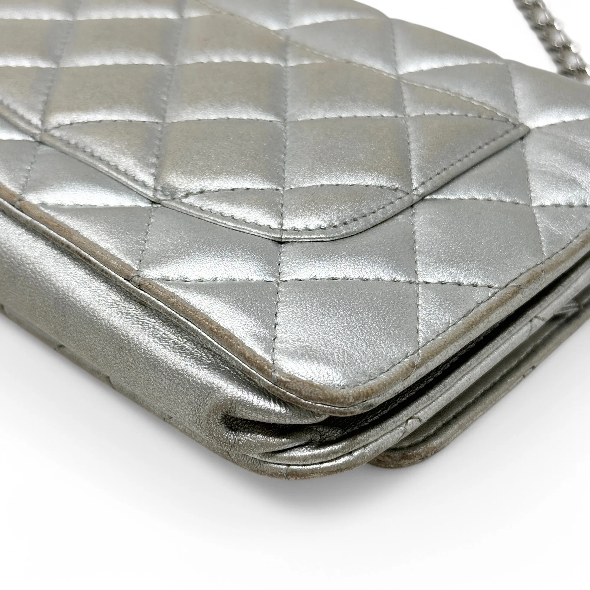 Chanel Silver Wallet On Chain - Image 8