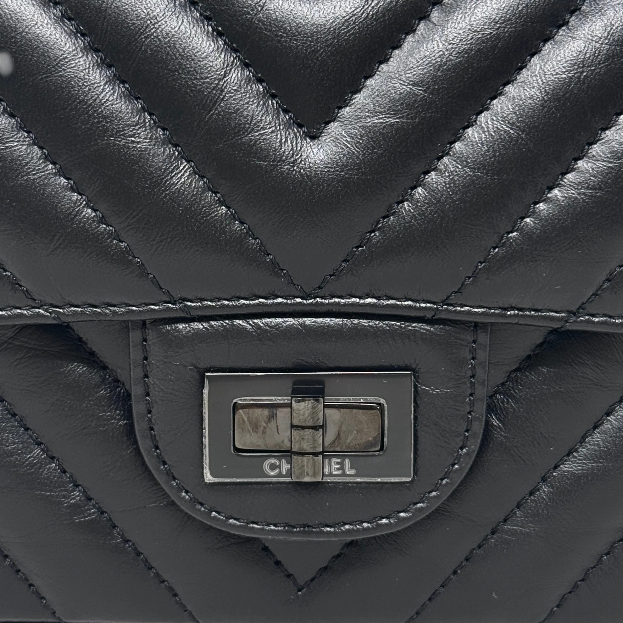 Chanel So Black 2.55 Reissue Mini Flap - Image 10