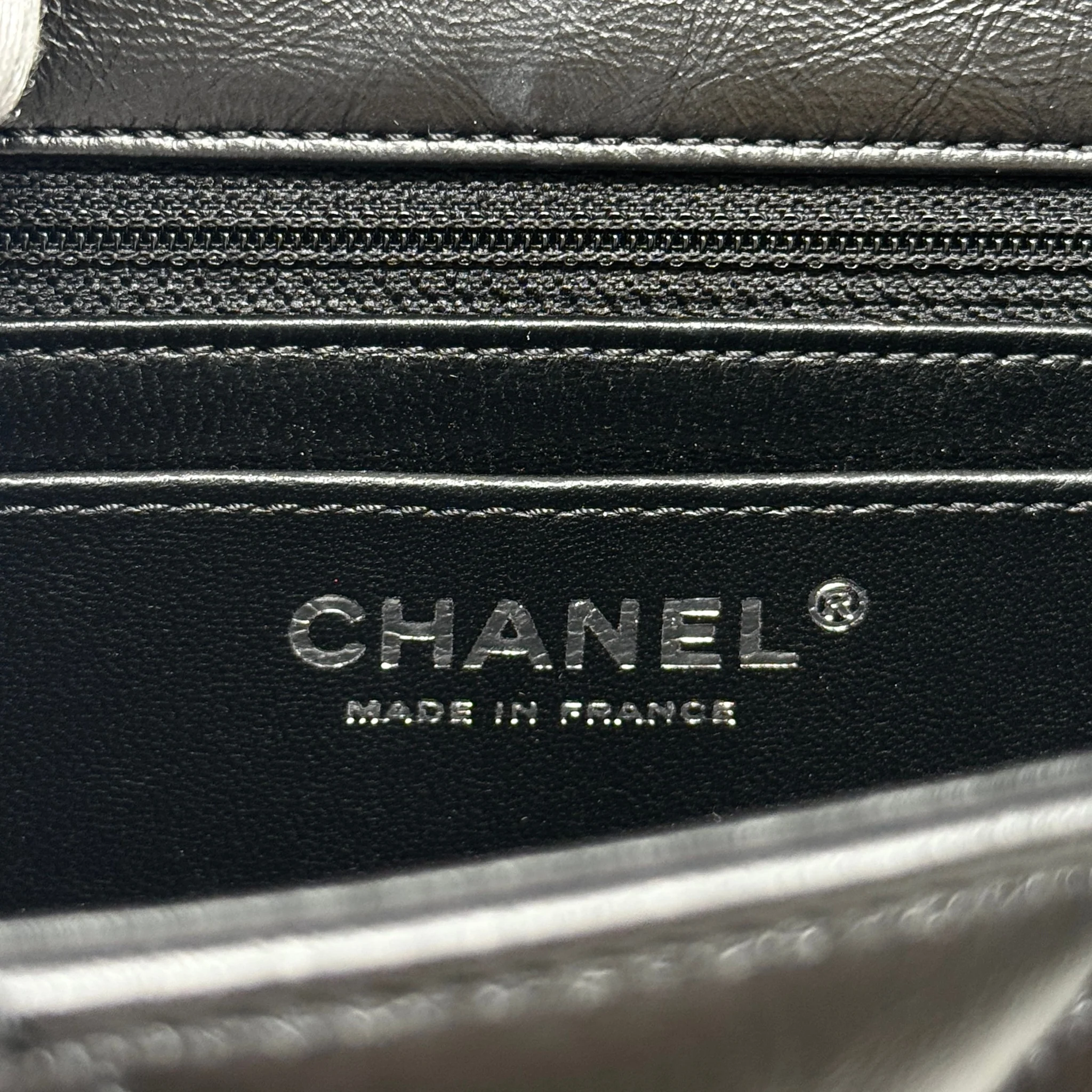 Chanel So Black 2.55 Reissue Mini Flap - Image 14