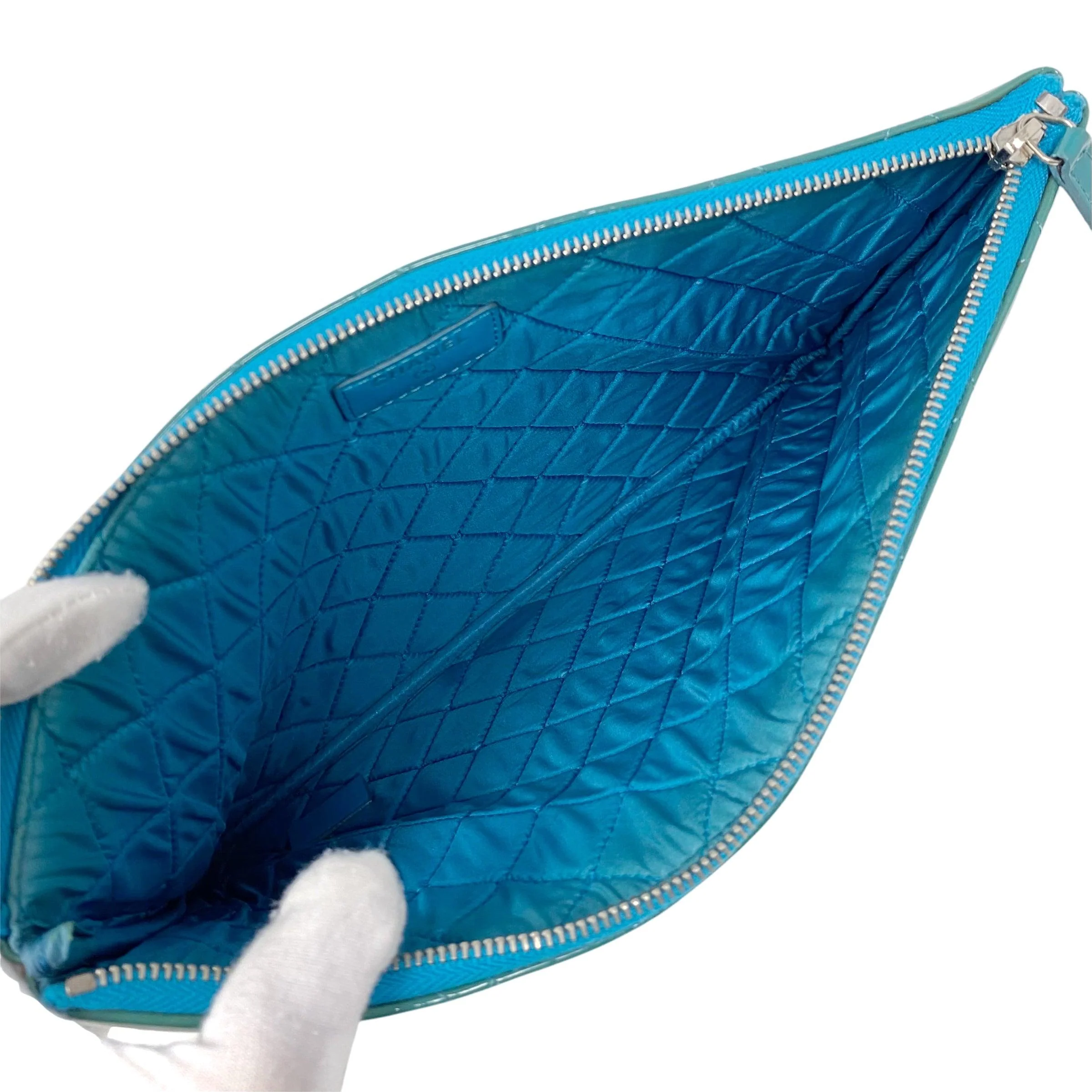 Chanel Turquoise Small O Case Pouch - Image 5