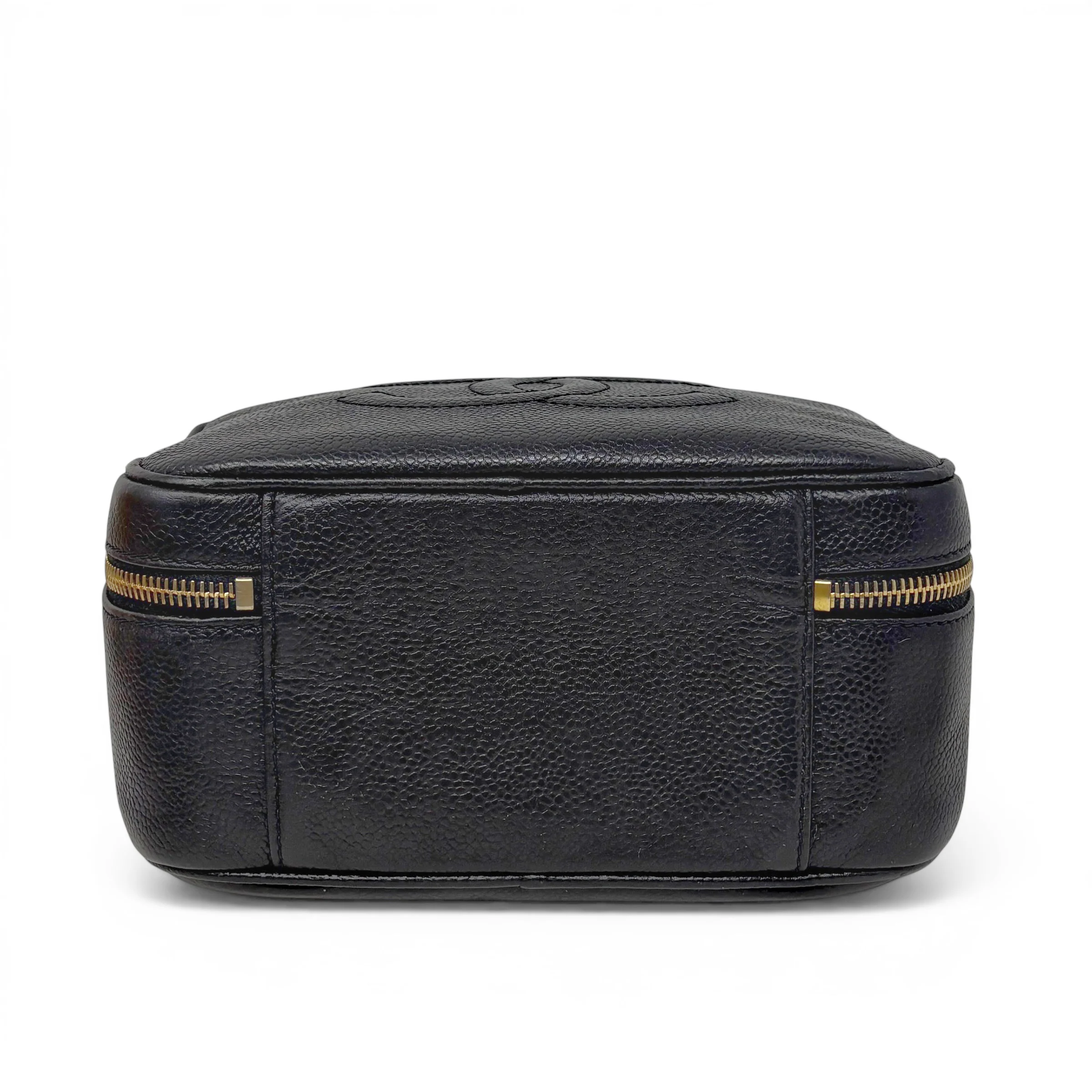 Chanel Vintage Black Lunch Box Vanity - Image 7