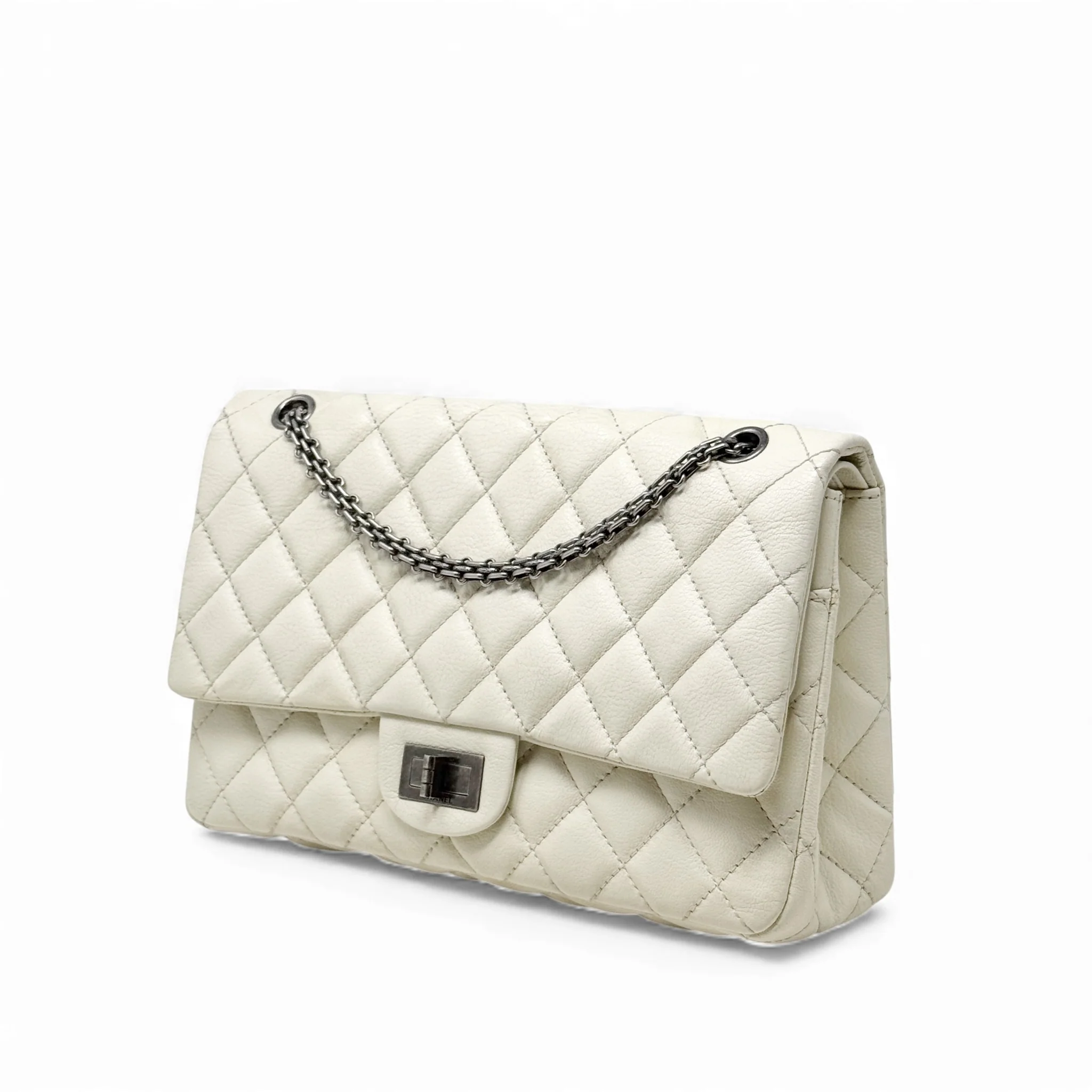 Chanel White Calfskin 2.55 Reissue 227 - Image 2