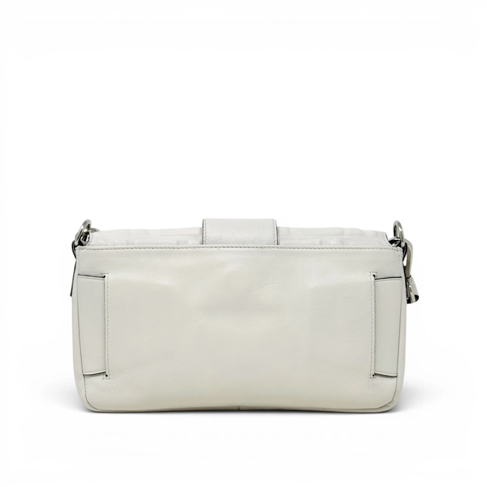 Fendi White Small Baguette Bag - Image 3