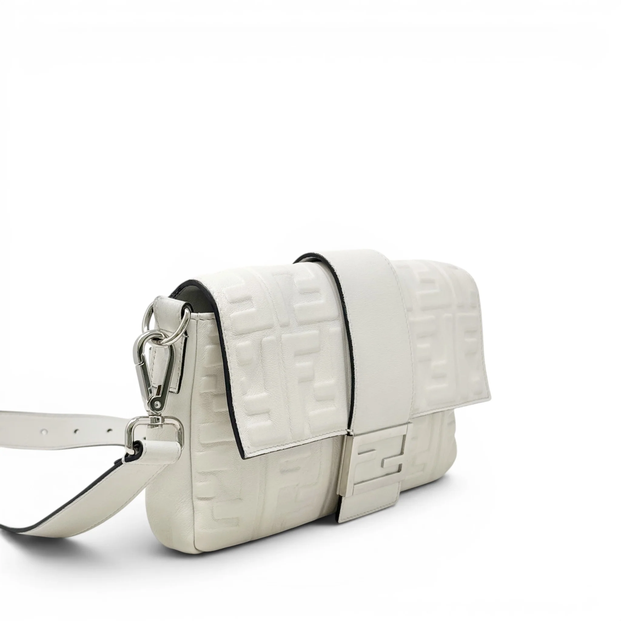 Fendi White Small Baguette Bag - Image 4