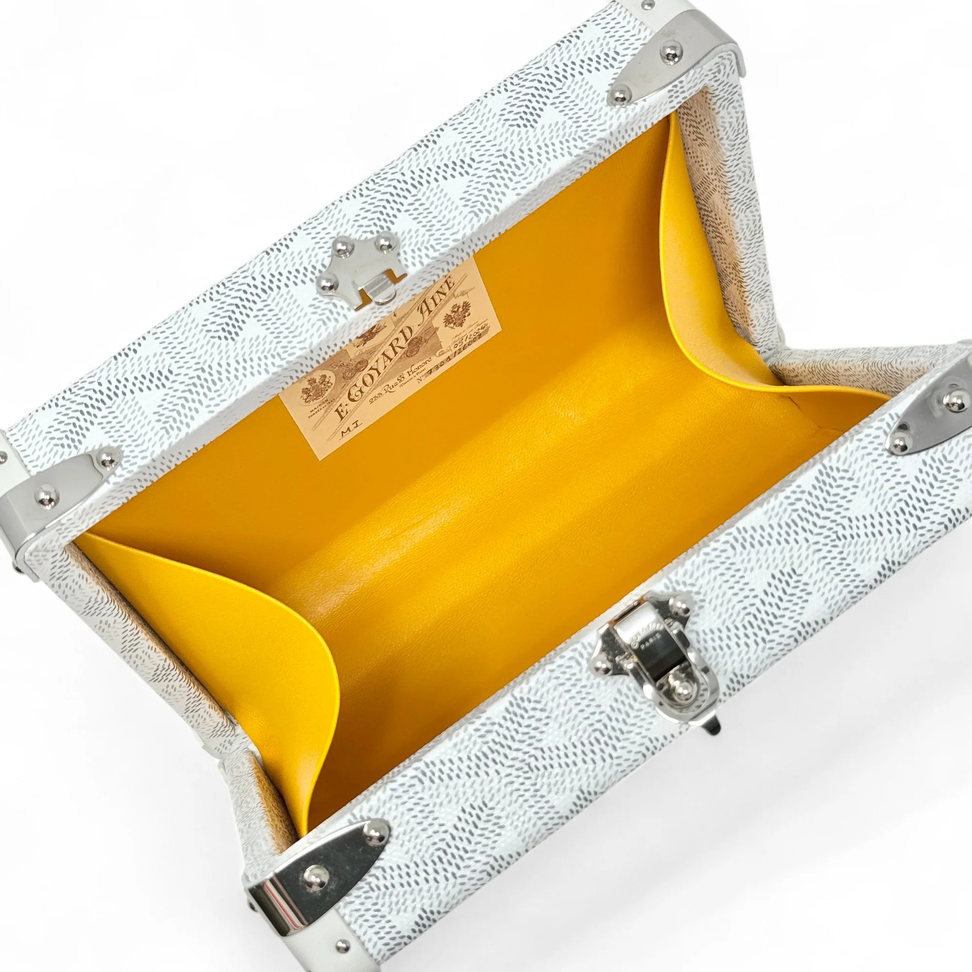 Goyard White Minaudière Trunk Bag - Image 13