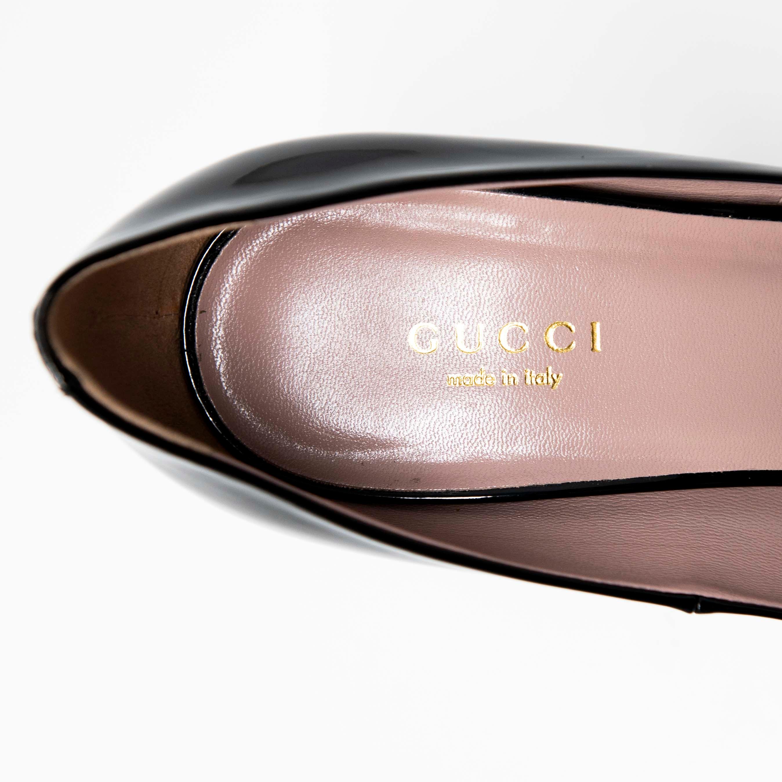 Gucci Black Horsebit Pumps 38.5 - Image 8