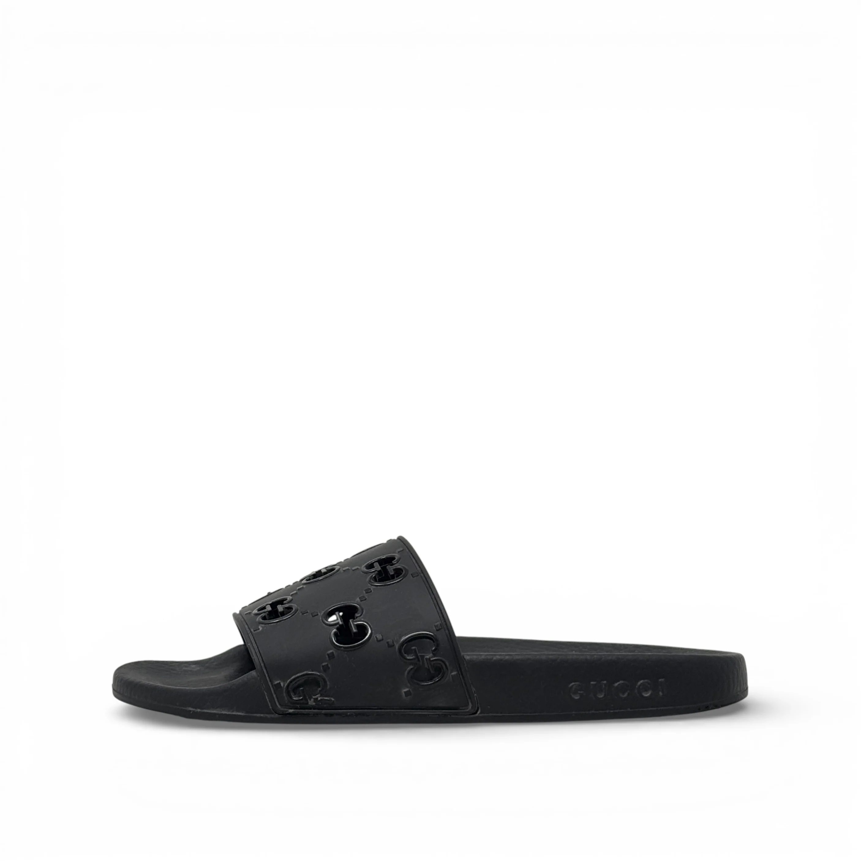 Gucci Black Rubber Logo Slides 41