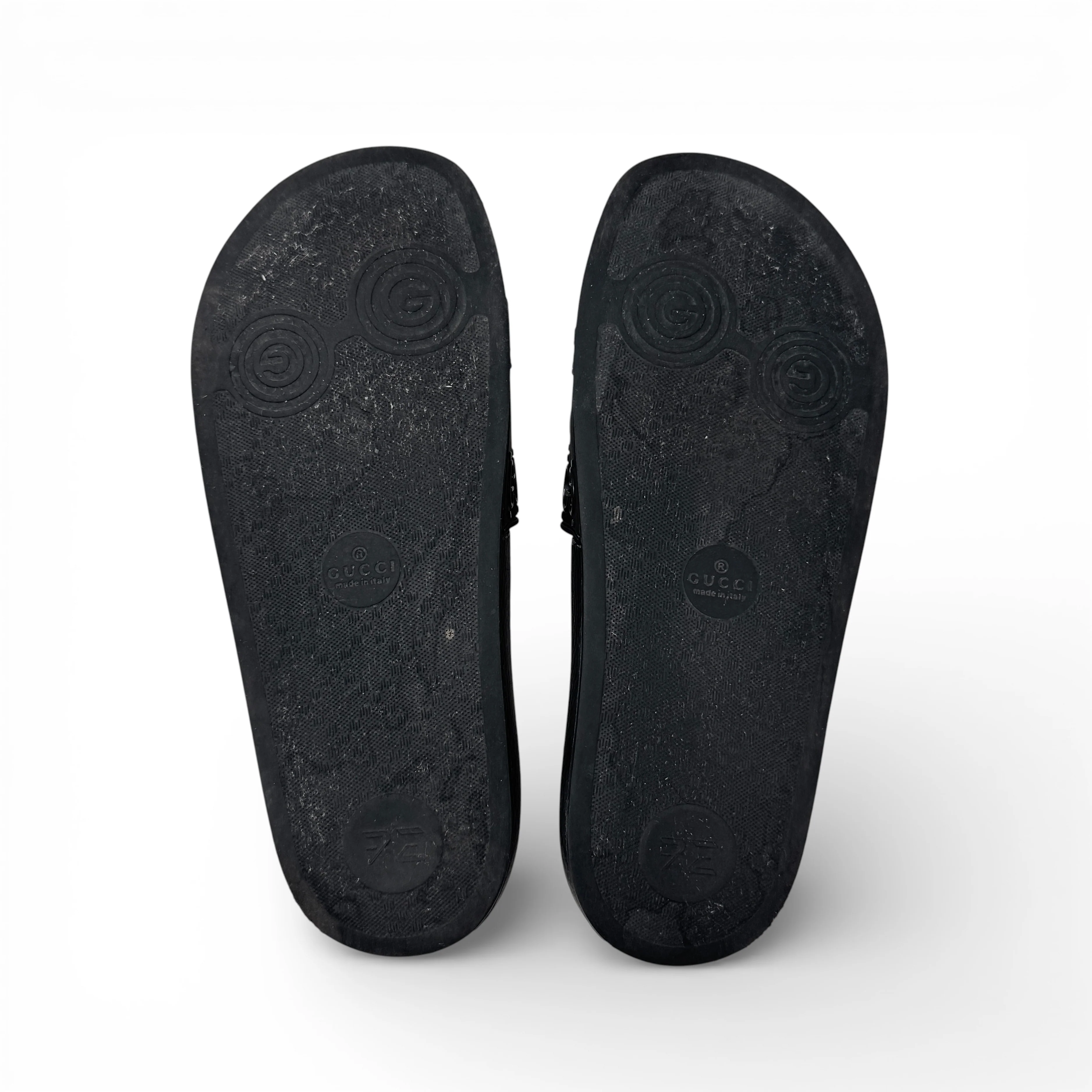 Gucci Black Rubber Logo Slides 41 - Image 7