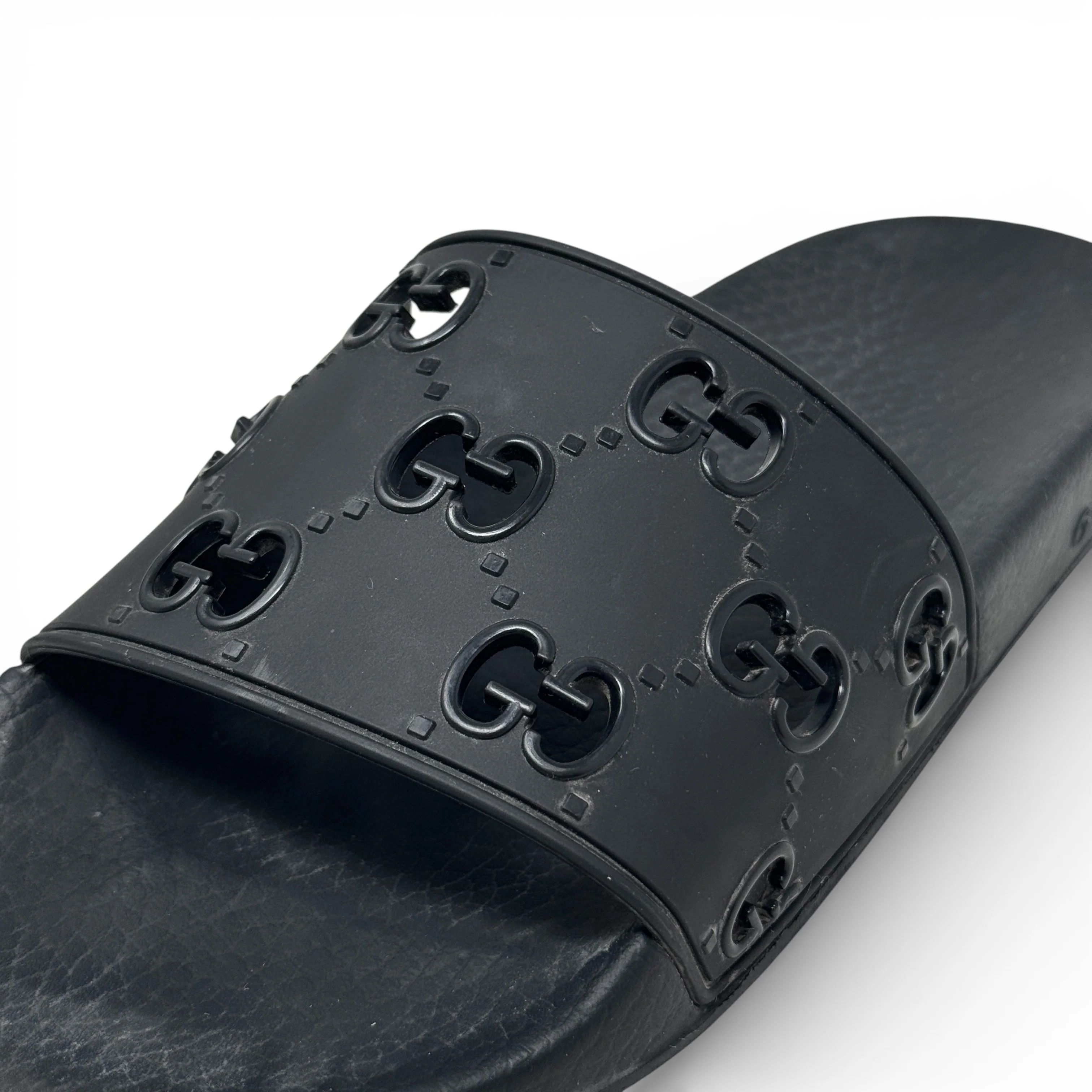 Gucci Black Rubber Logo Slides 41 - Image 8
