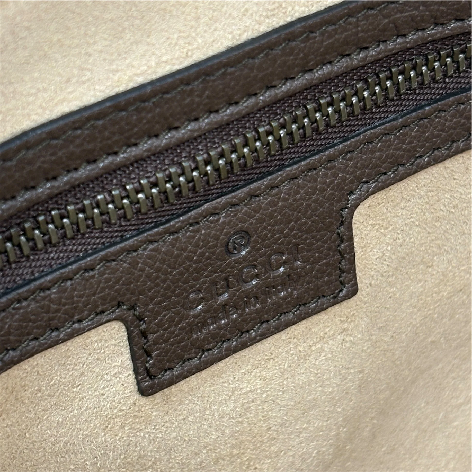 Gucci Brown Medium Aphrodite Shoulder Bag - Image 11