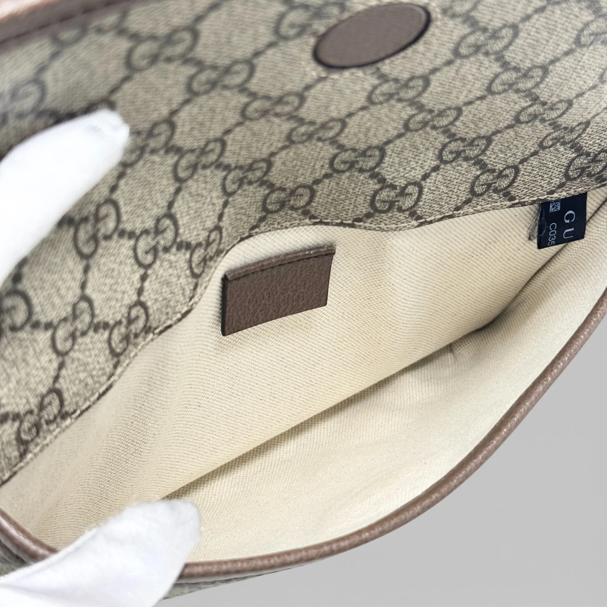 Gucci GG Supreme Neo Vintage Belt Bag - Image 10