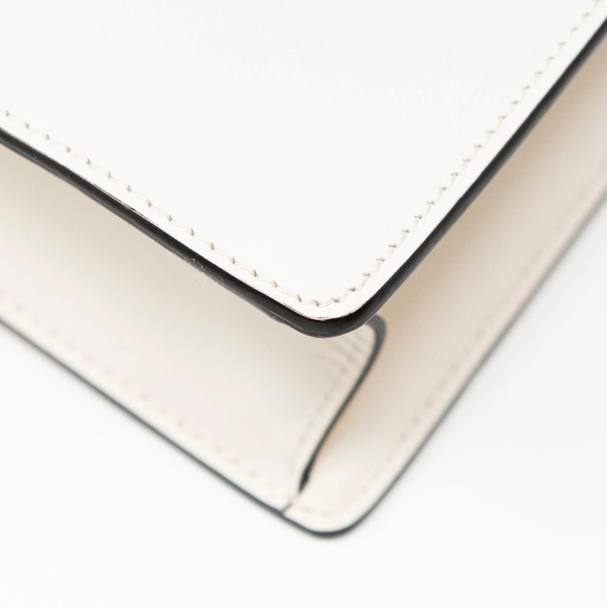 Gucci White Small Sylvie Bag - Image 6