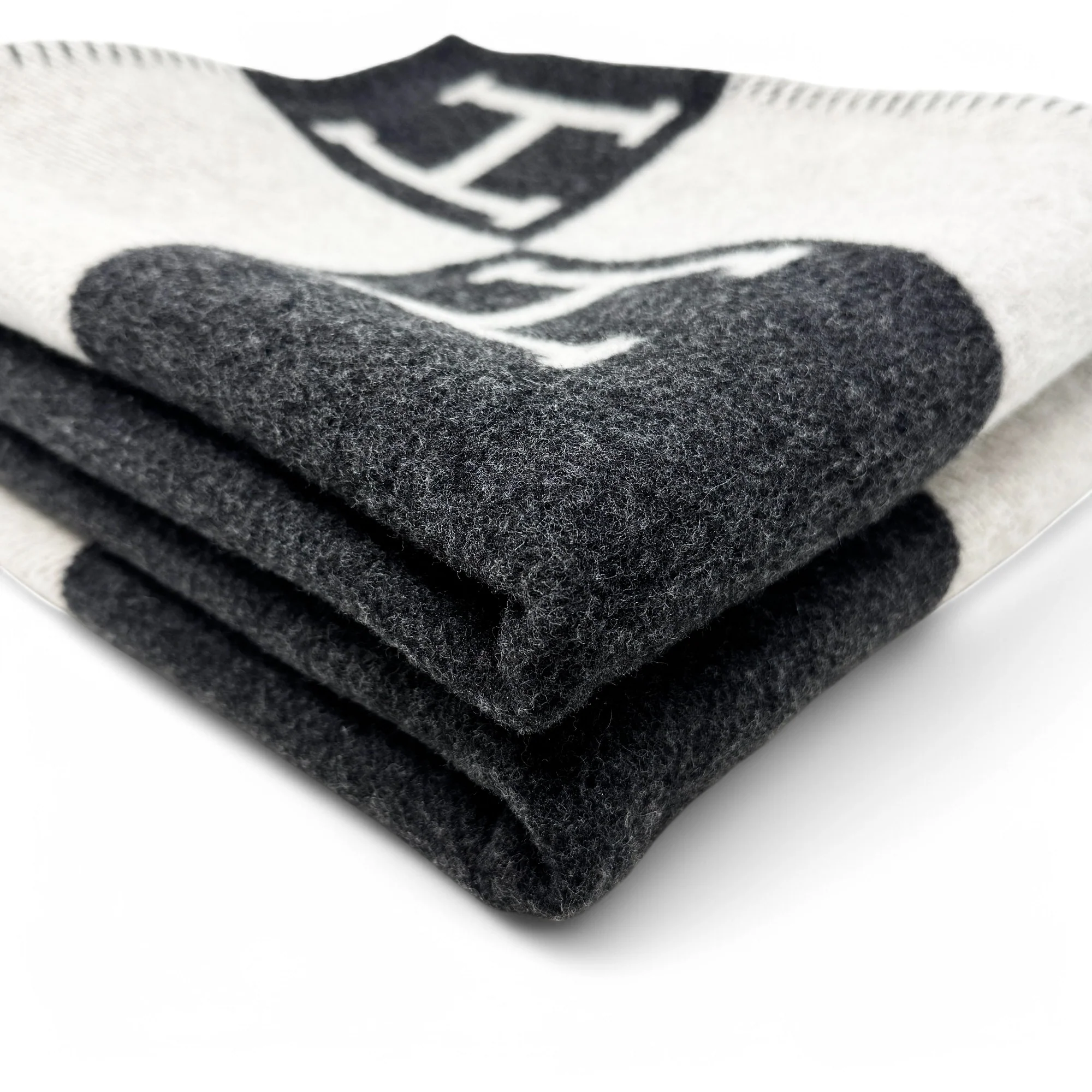 Hermes Gris Fonce Avalon Throw Blanket Pillow Set - Image 4