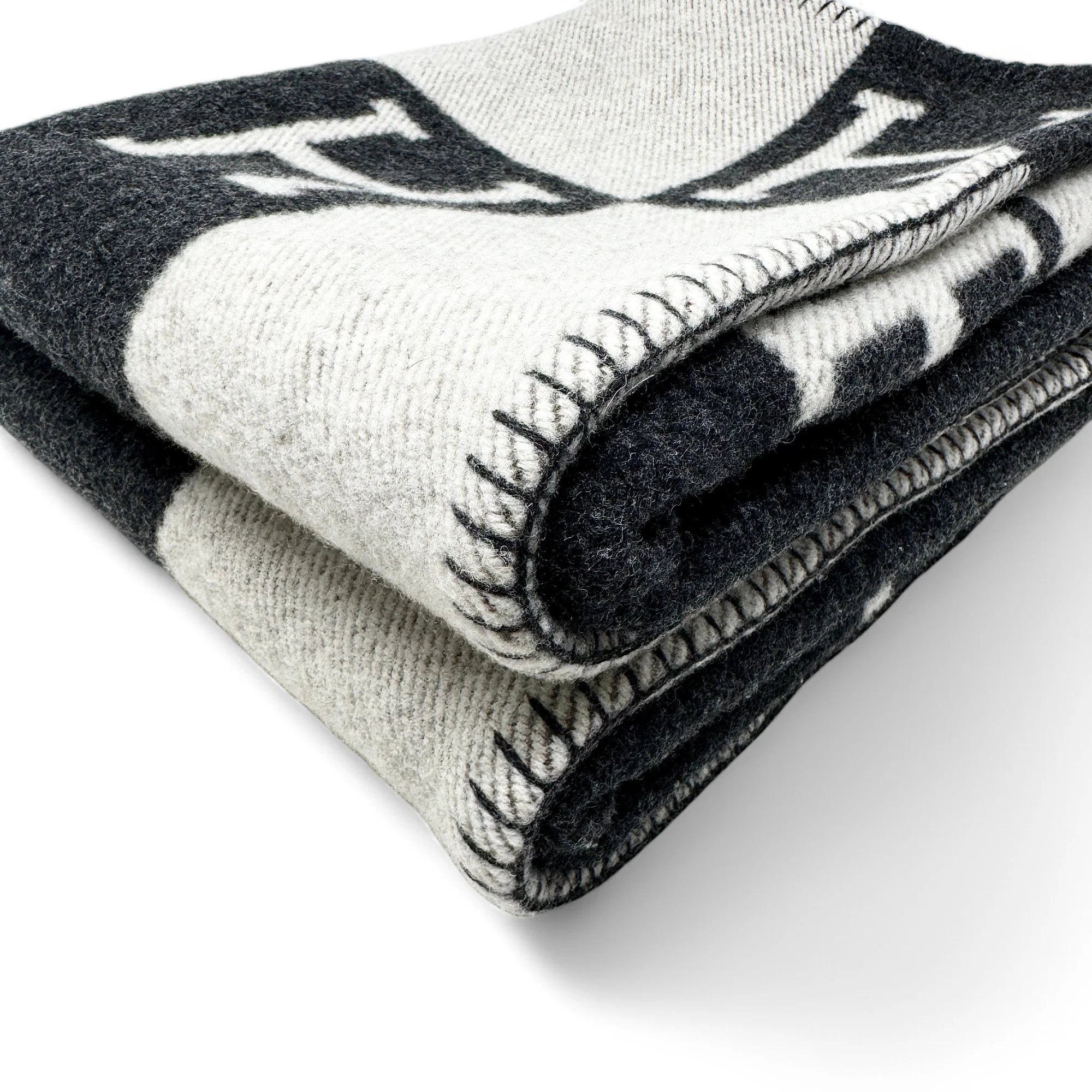 Hermes Gris Fonce Avalon Throw Blanket Pillow Set - Image 5