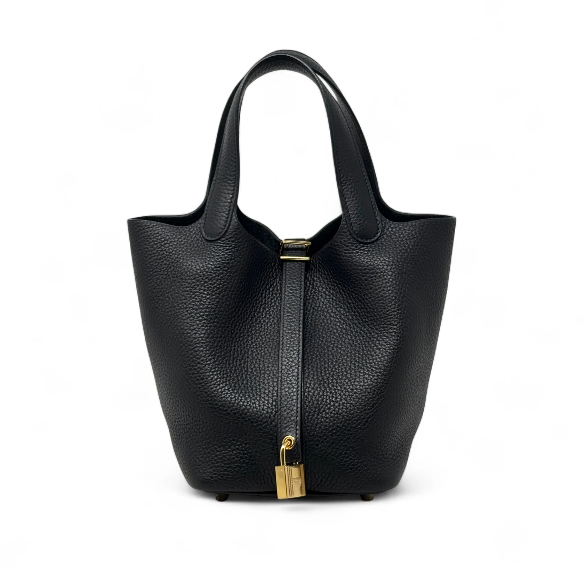 Hermes Noir Clemence Picotin 18