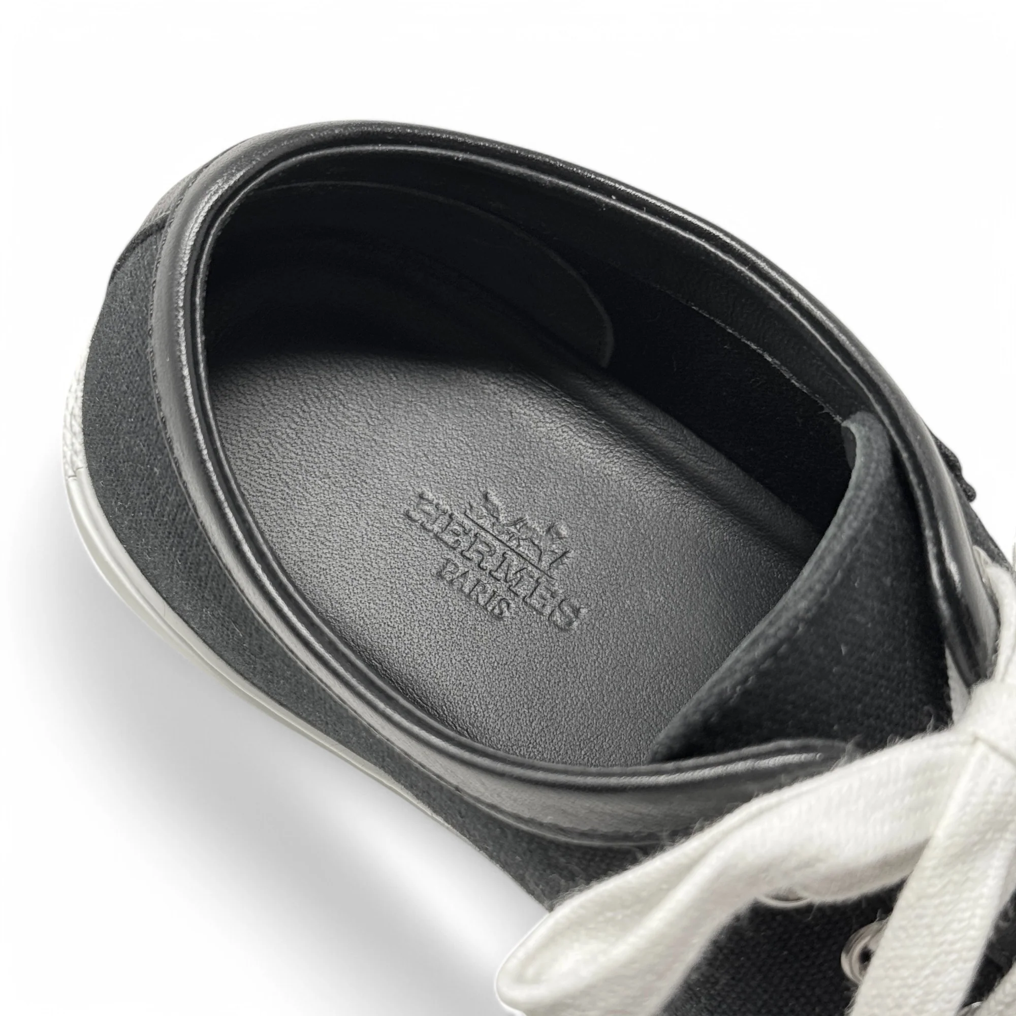 Hermes Noir Innocent Sneakers 37 - Image 7