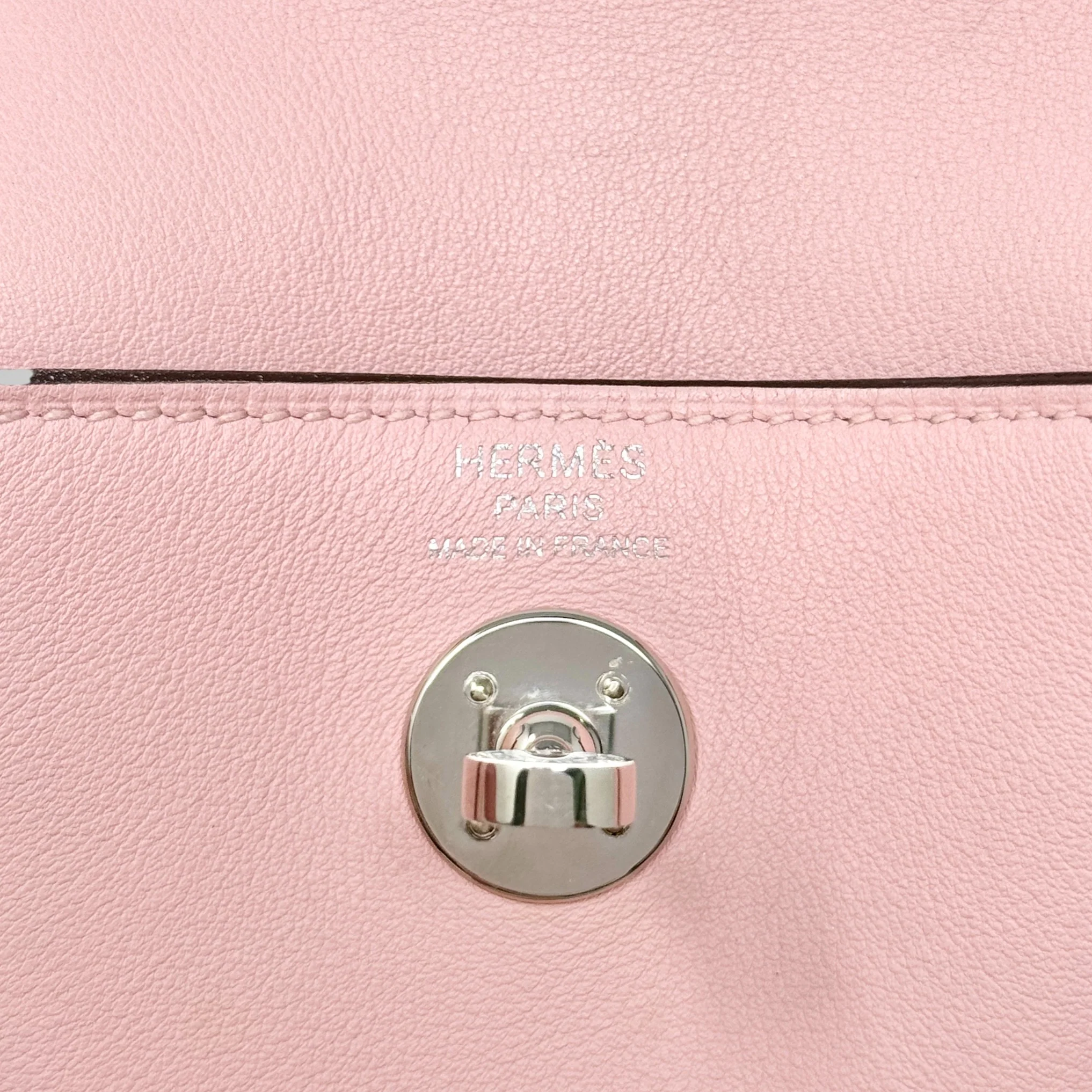 Hermes Rose Sakura Swift Mini Lindy - Image 11