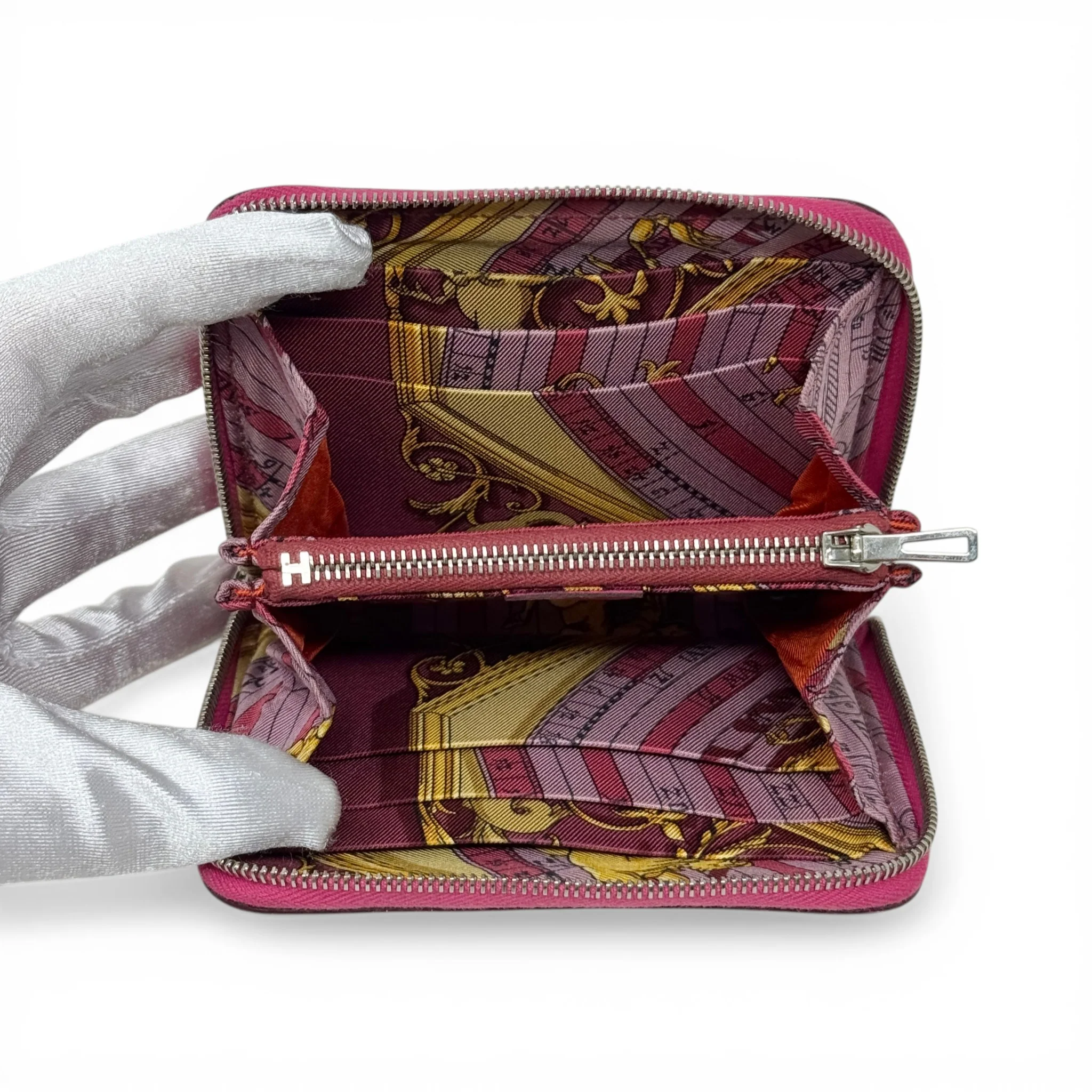 Hermes Rose Pourpre Silk’in Compact Wallet - Image 8