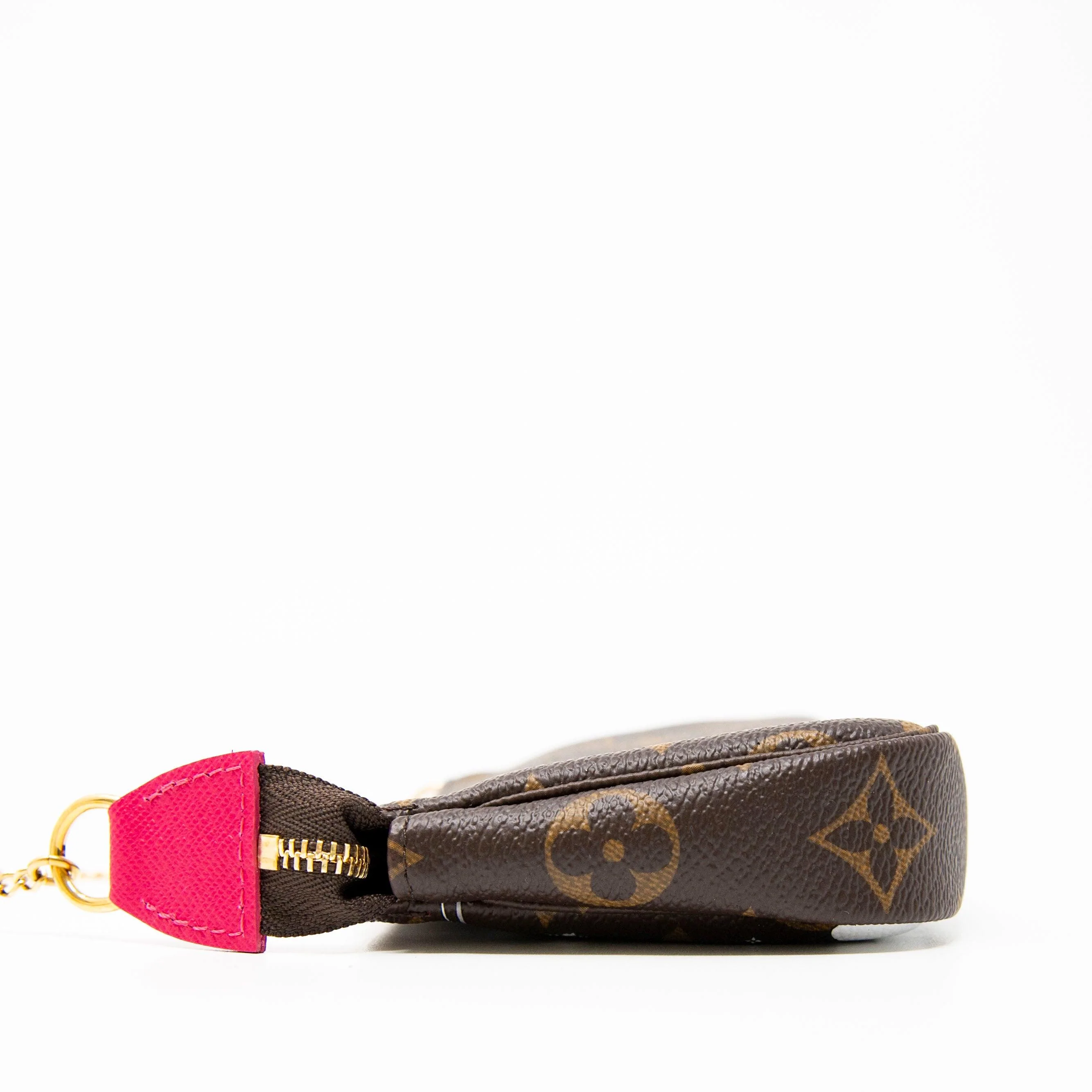 Louis Vuitton Courchevel Mini Pochette Accessories - Image 11