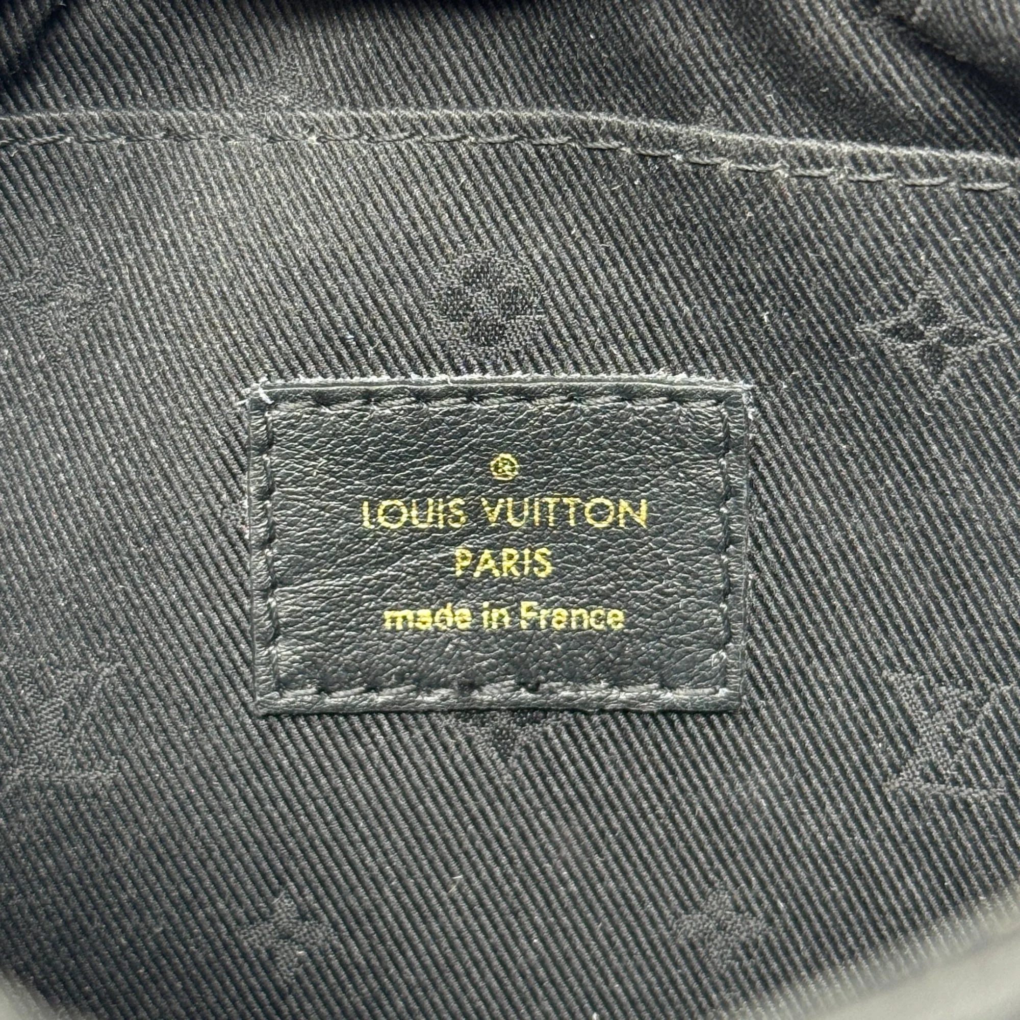 Louis Vuitton Black Bubblegram Over The Moon - Image 12
