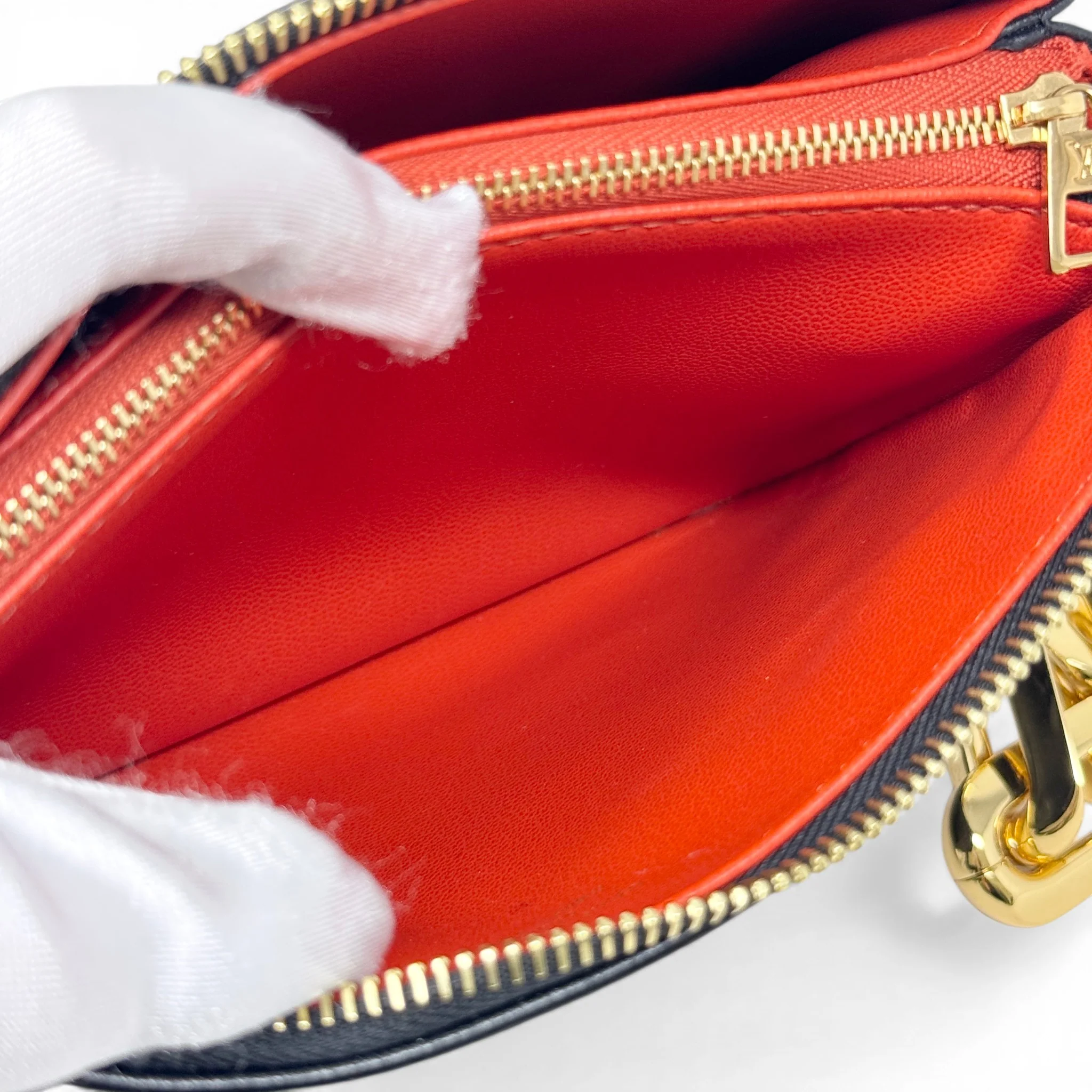 Louis Vuitton Black Coussin BB - Image 11