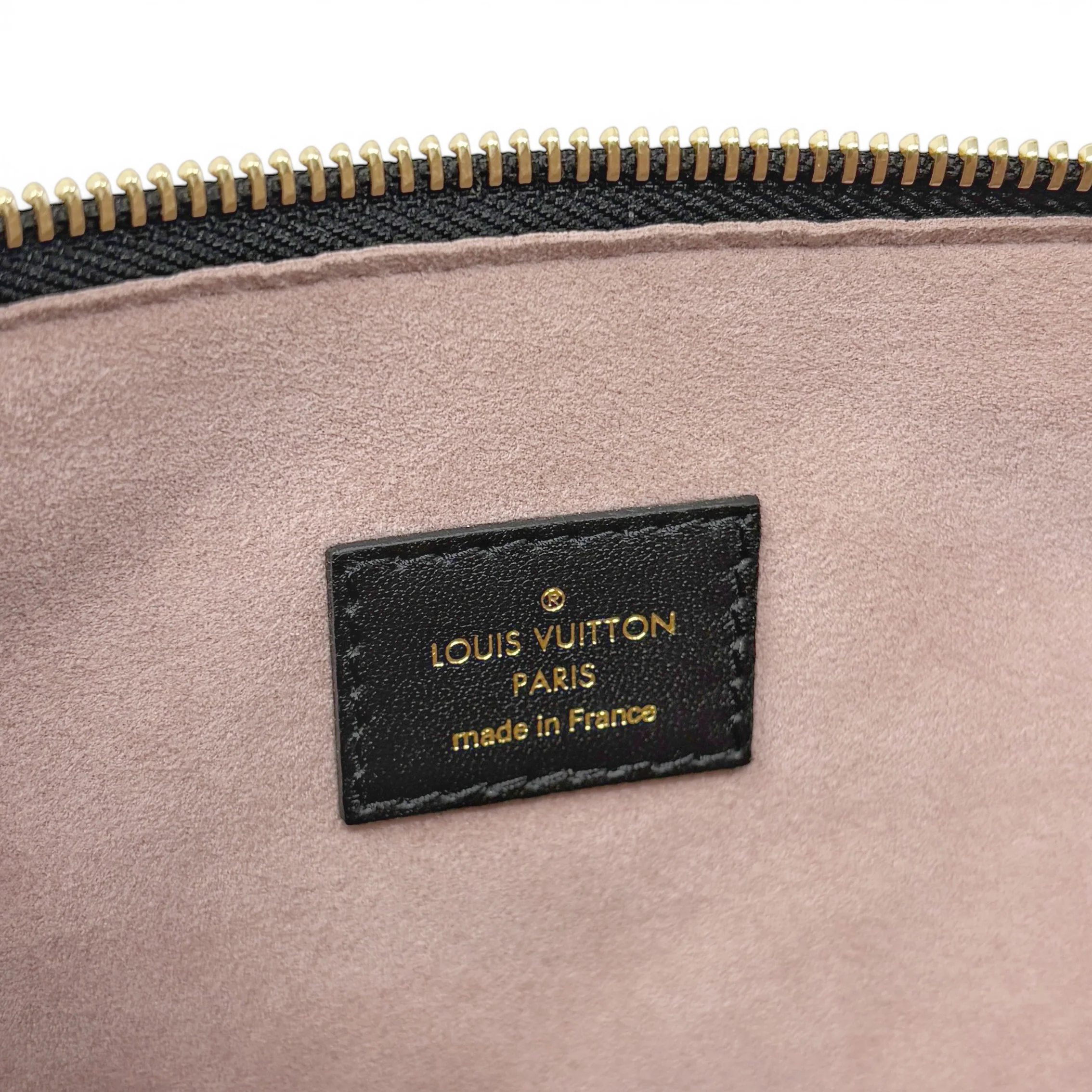 Louis Vuitton Black Coussin PM - Image 13