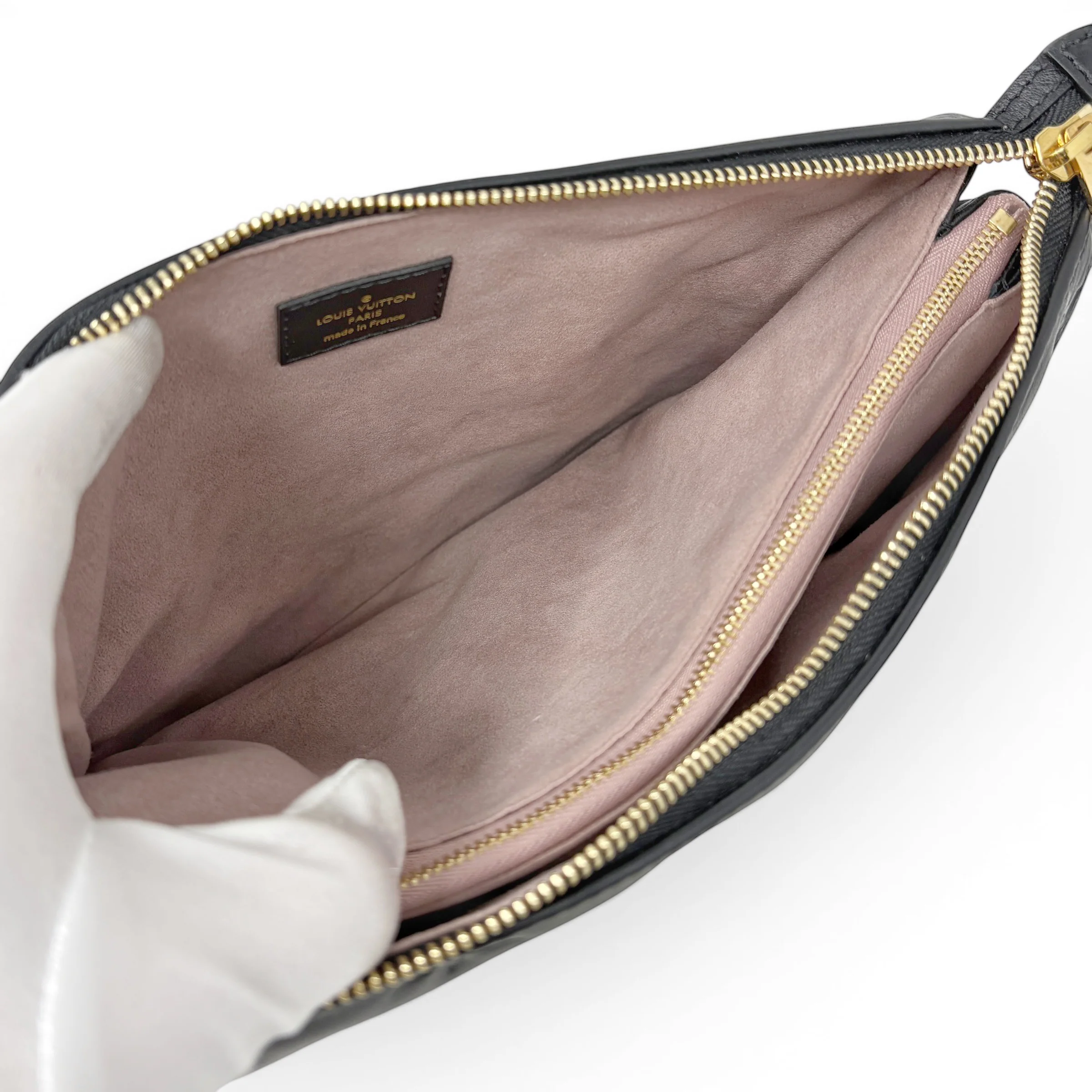 Louis Vuitton Black Coussin PM - Image 6