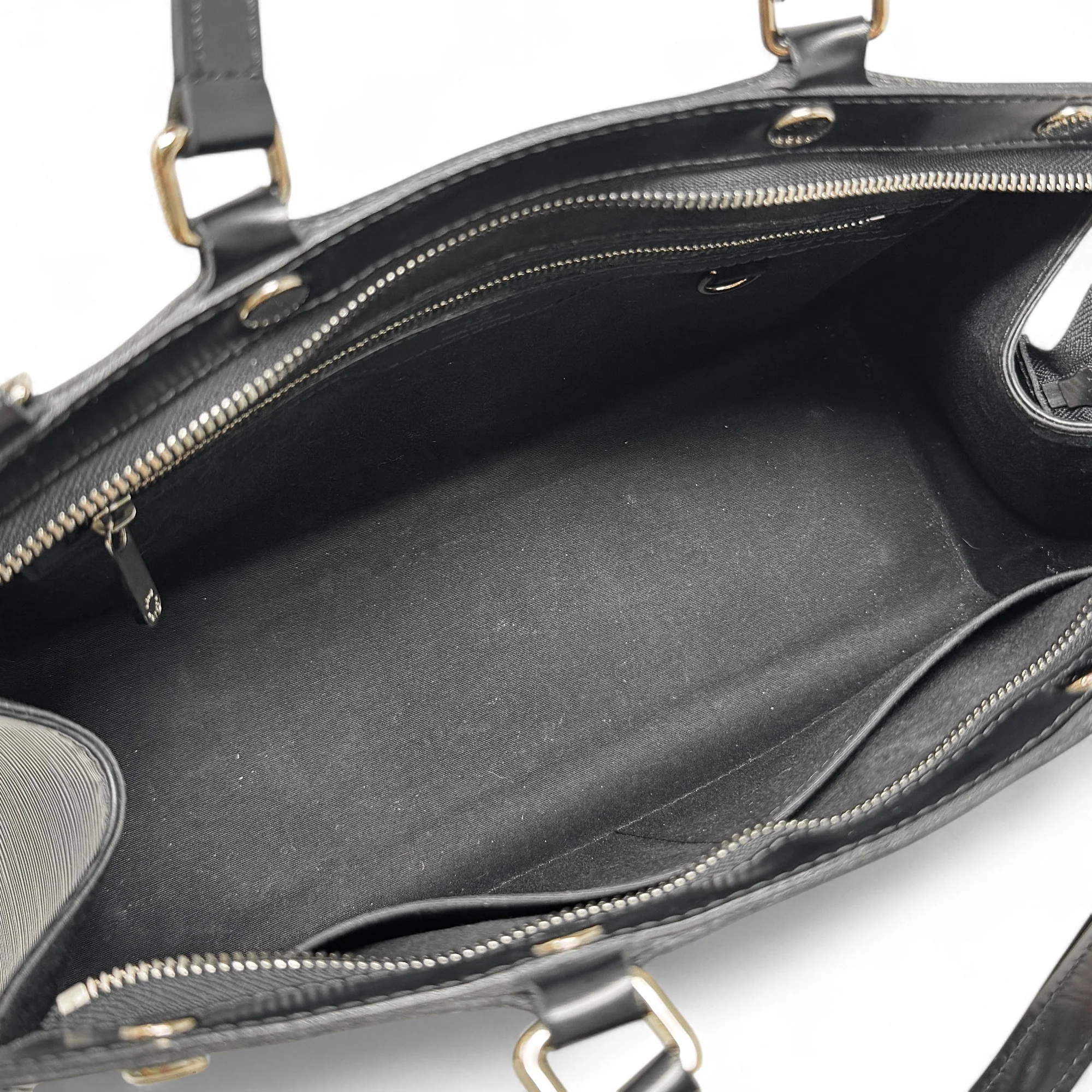 Louis Vuitton Black Epi Brea MM - Image 13