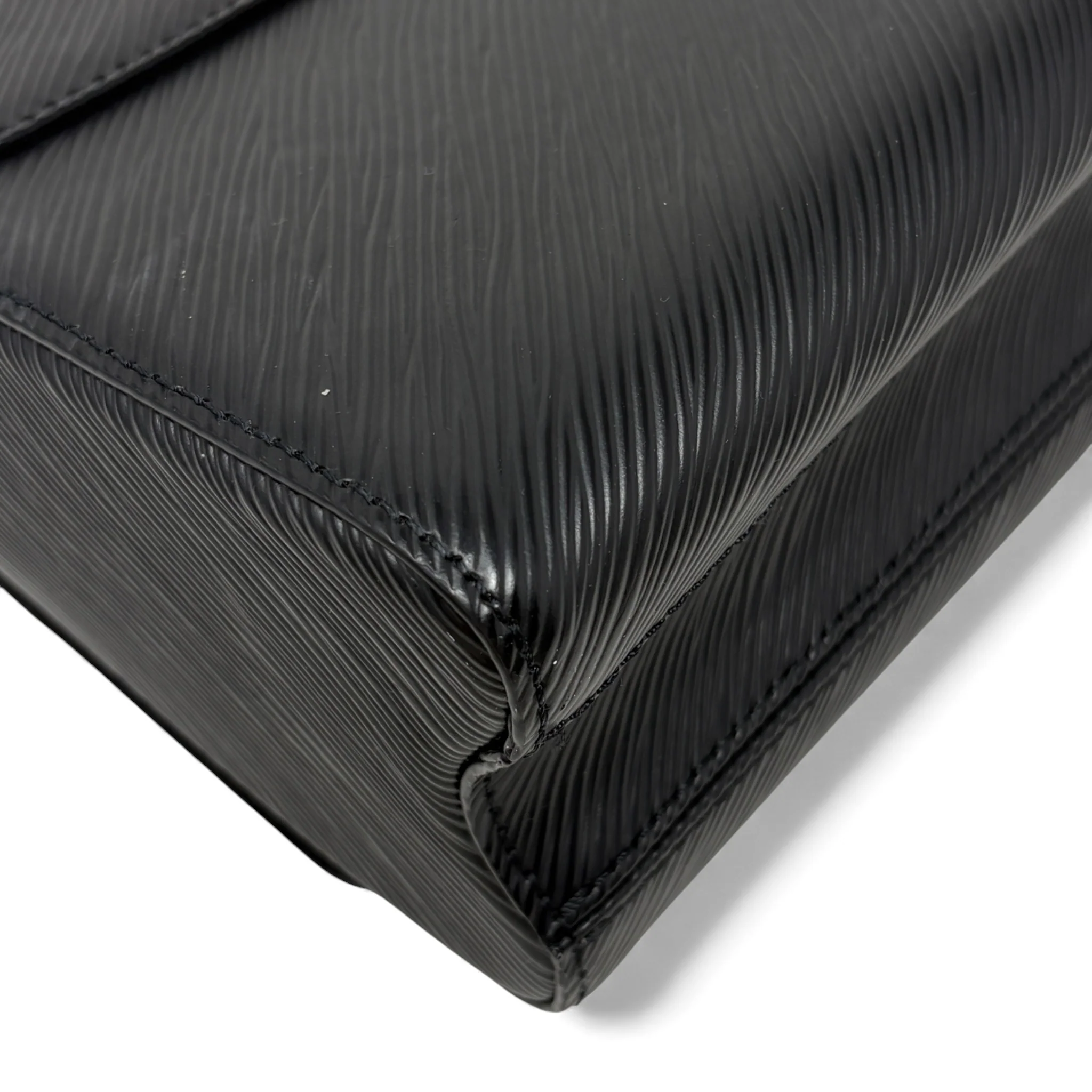 Louis Vuitton Black Epi Twist MM - Image 14