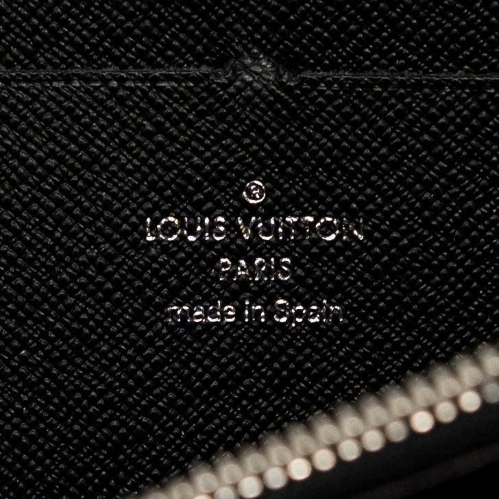Louis Vuitton Black Epi Zippy Wallet - Image 11