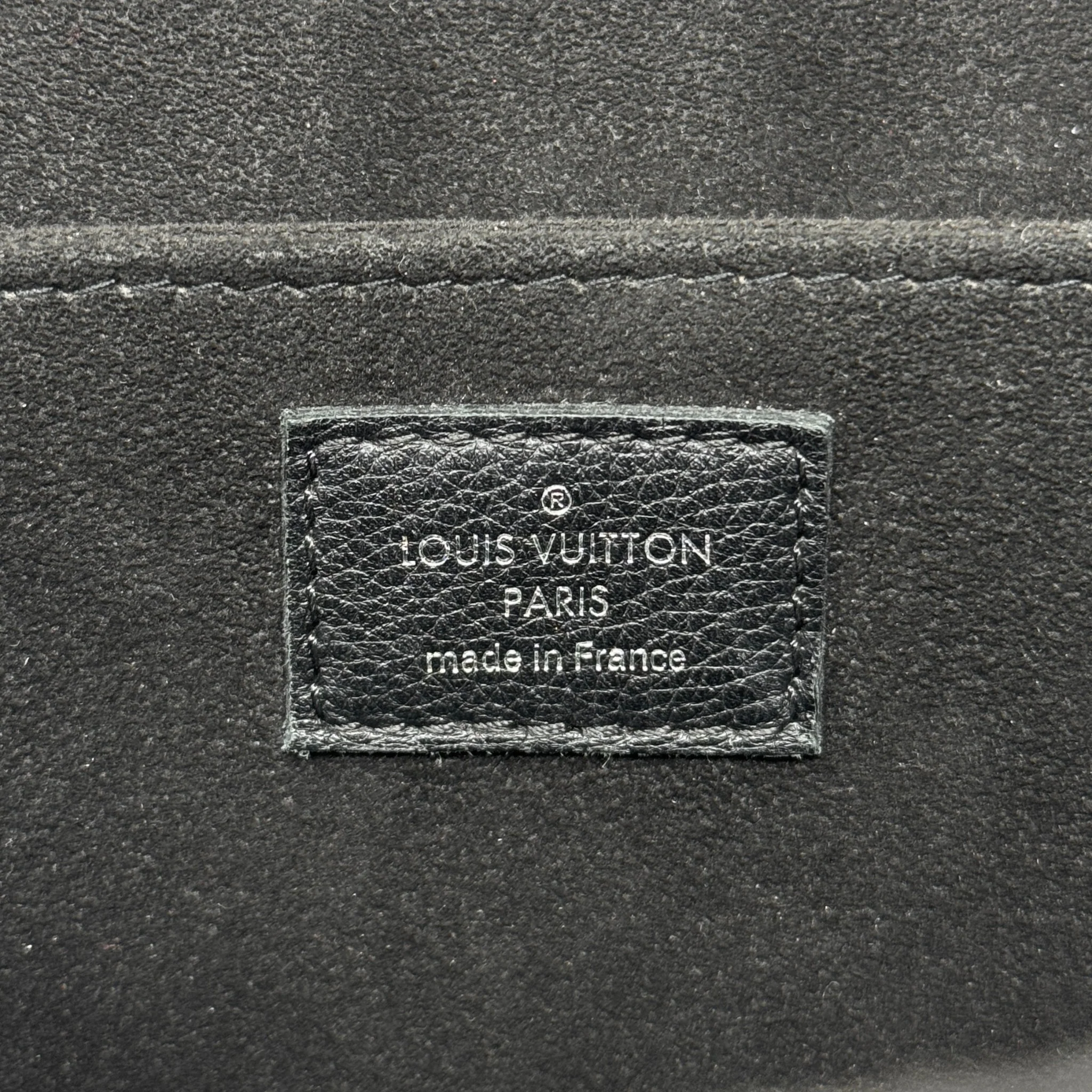 Louis Vuitton Black MyLockMe Top Handle Bag - Image 14
