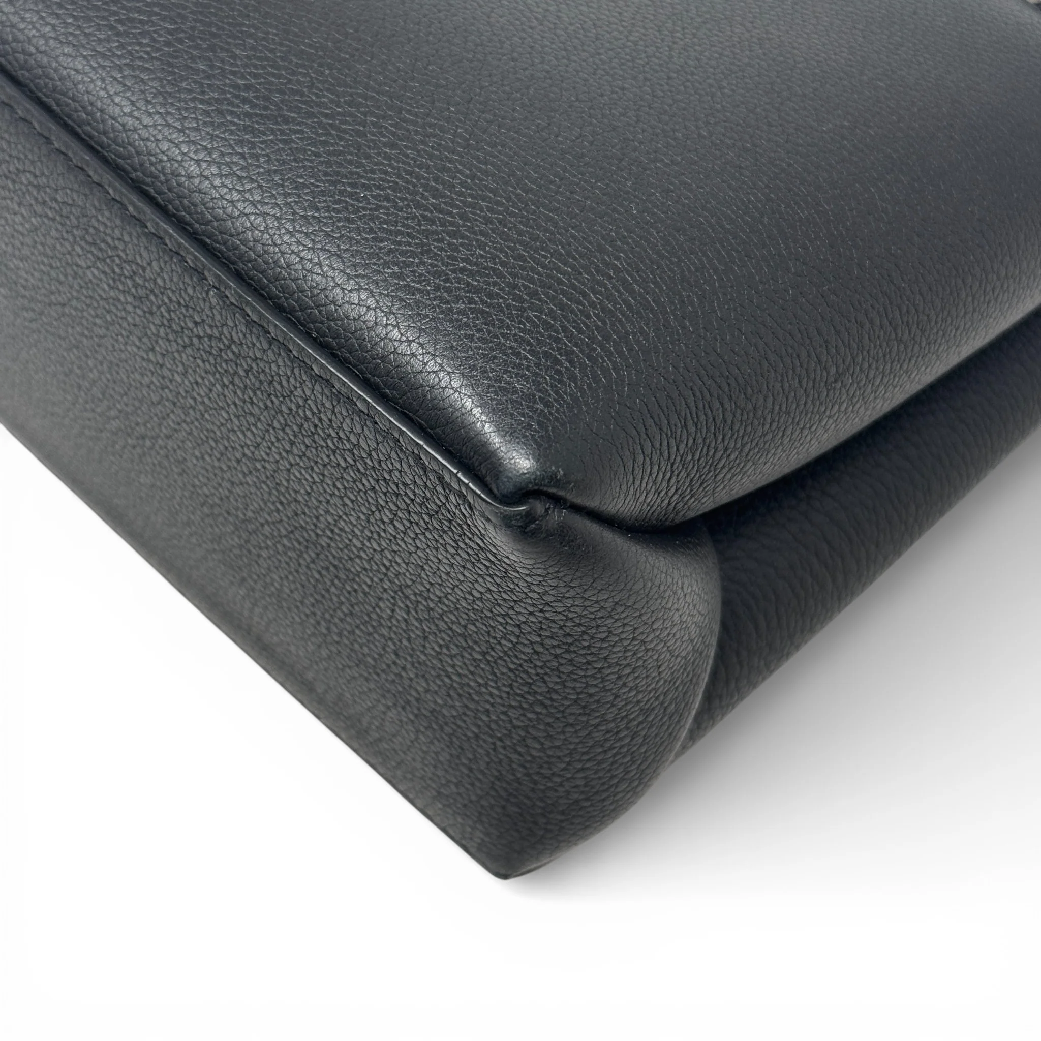 Louis Vuitton Black MyLockMe Top Handle Bag - Image 8