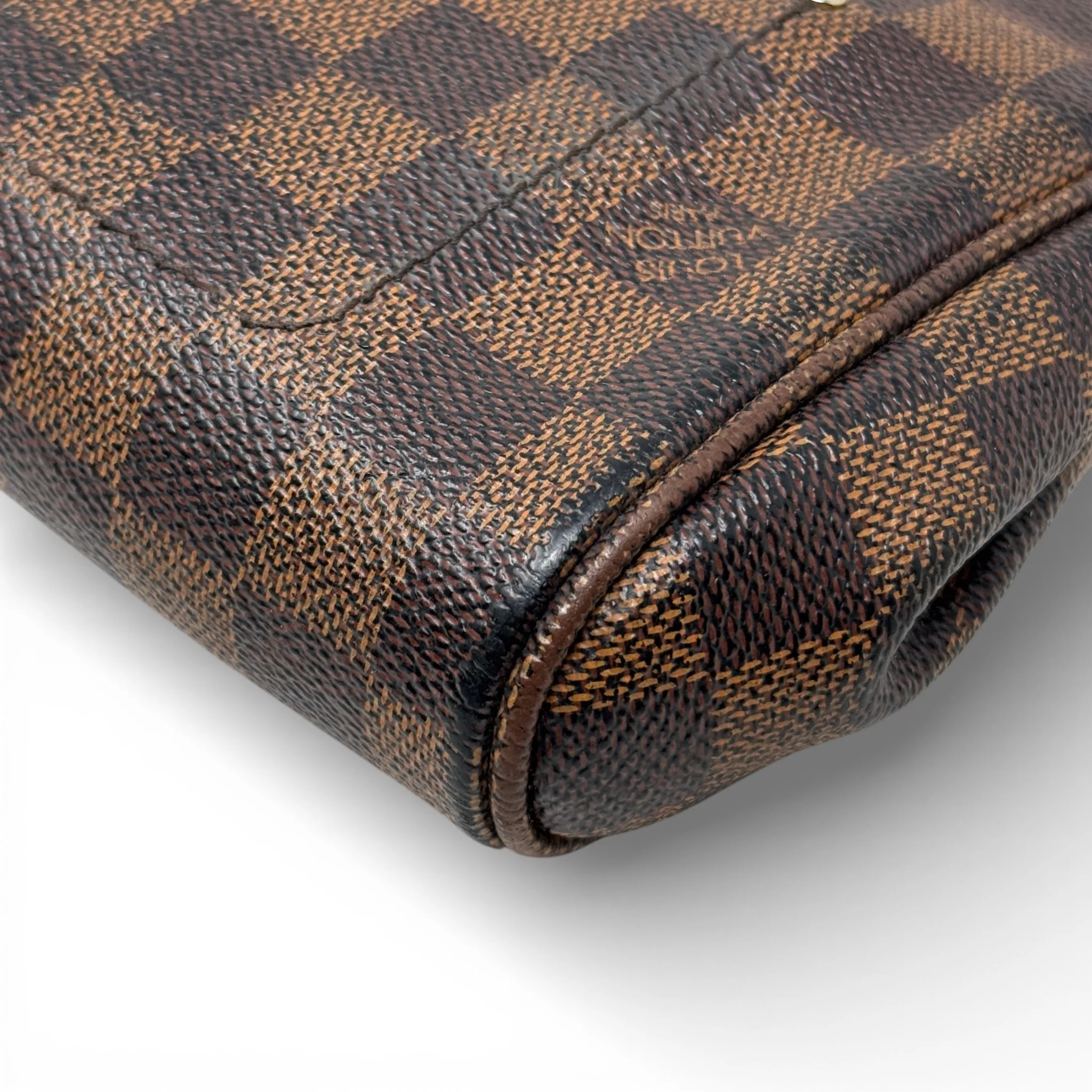 Louis Vuitton Damier Ebene Favorite MM - Image 8
