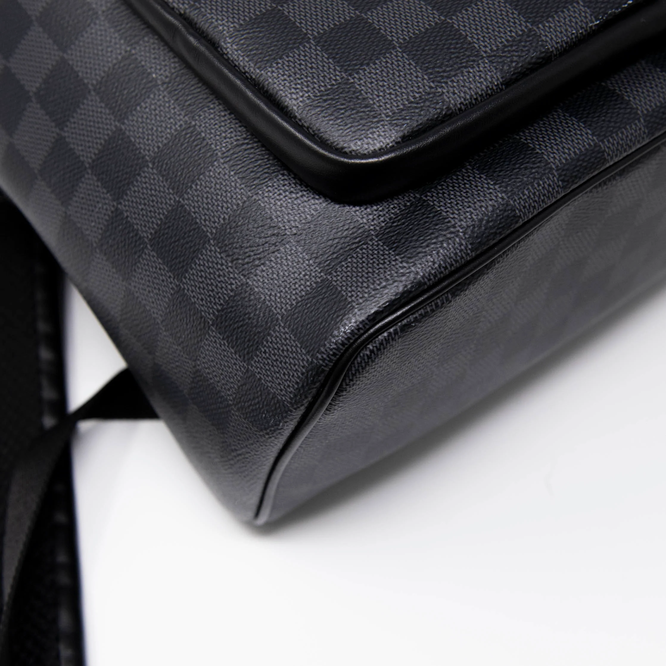 Louis Vuitton Damier Graphite Josh Backpack - Image 7