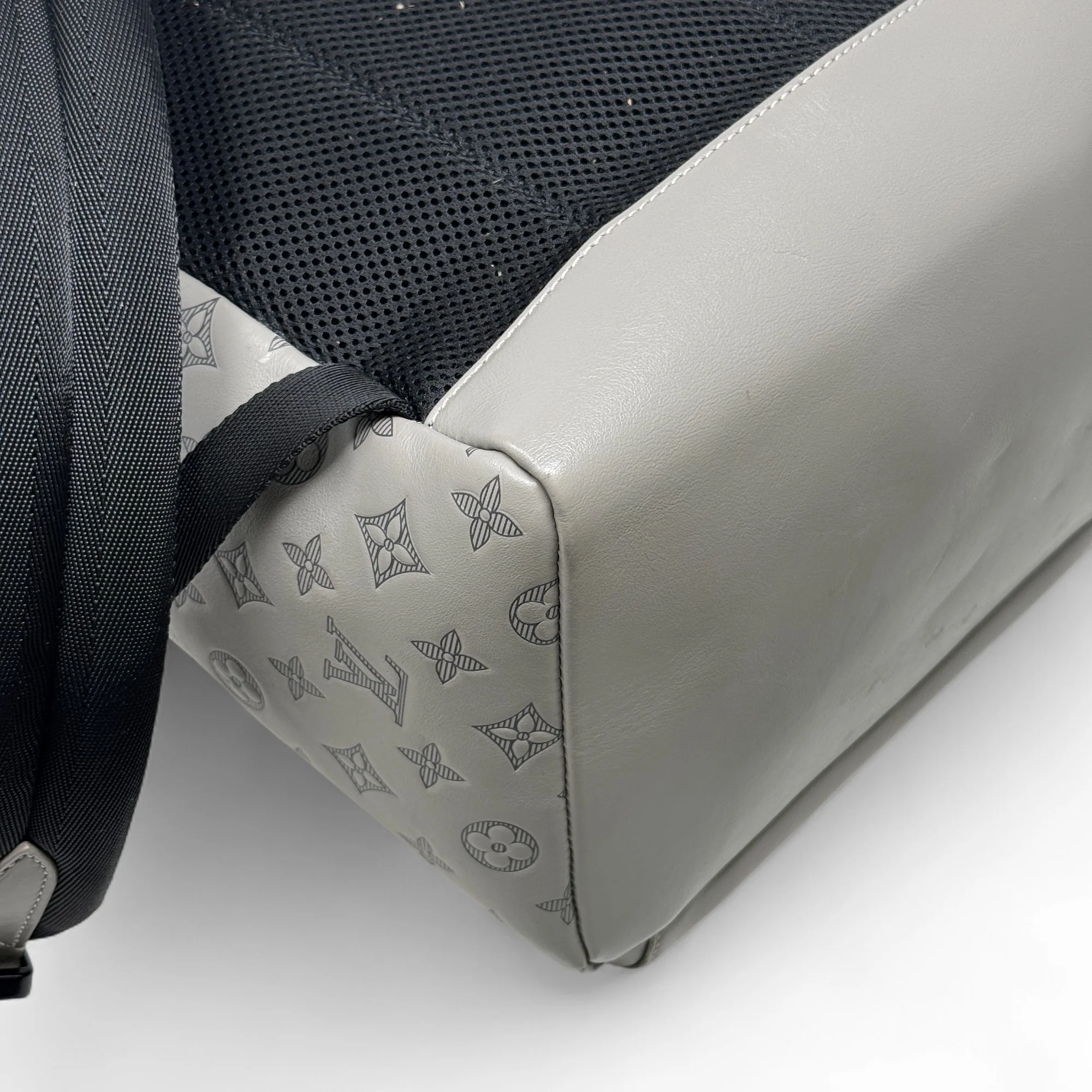 Louis Vuitton Grey Shadow Racer Backpack - Image 10