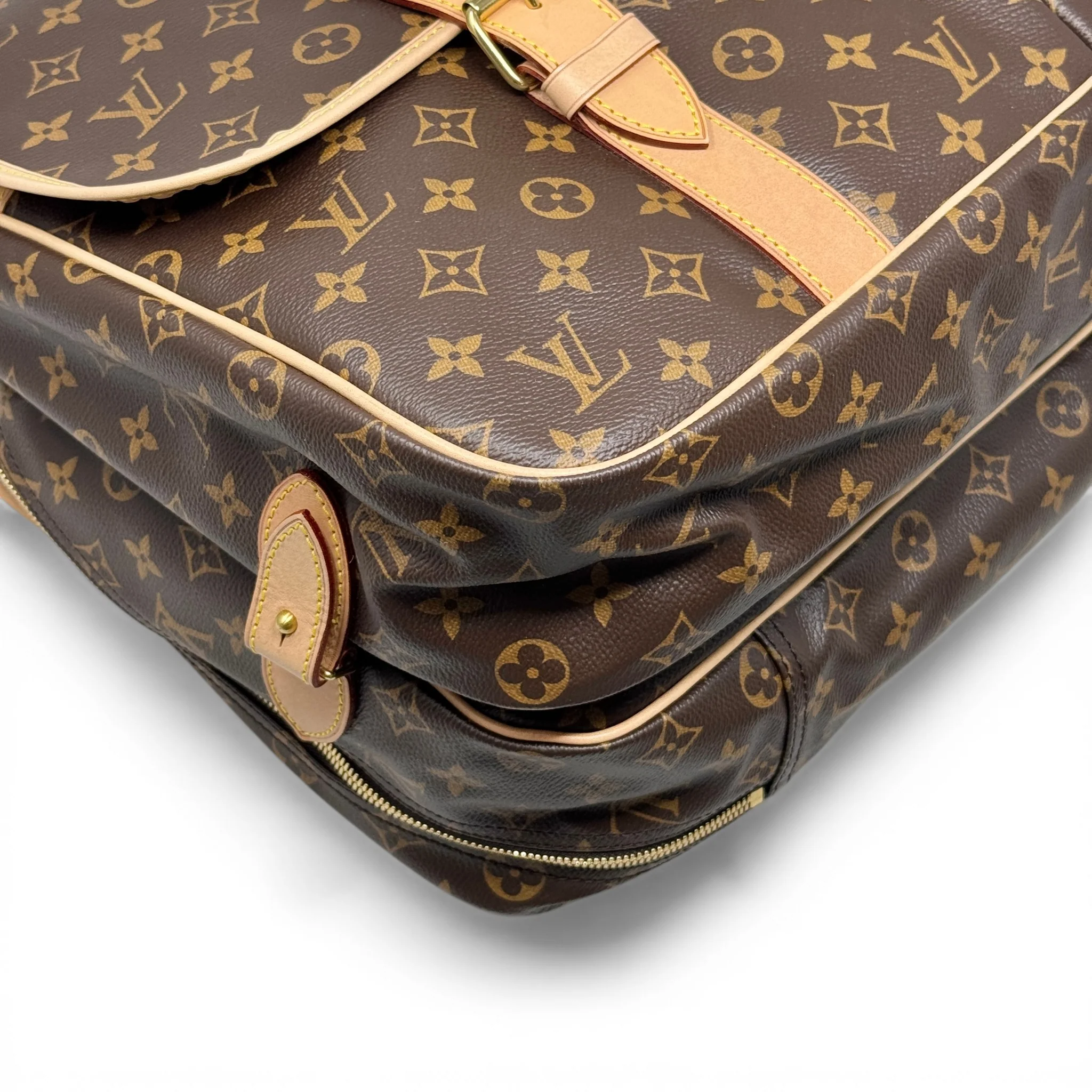 Louis Vuitton Monogram Hunting Bag - Image 9