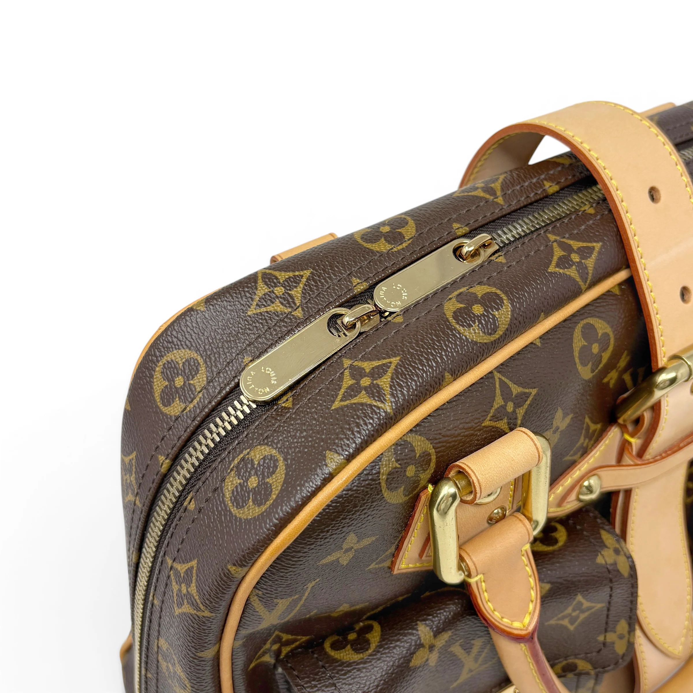 Louis Vuitton Monogram Manhattan Bag - Image 14