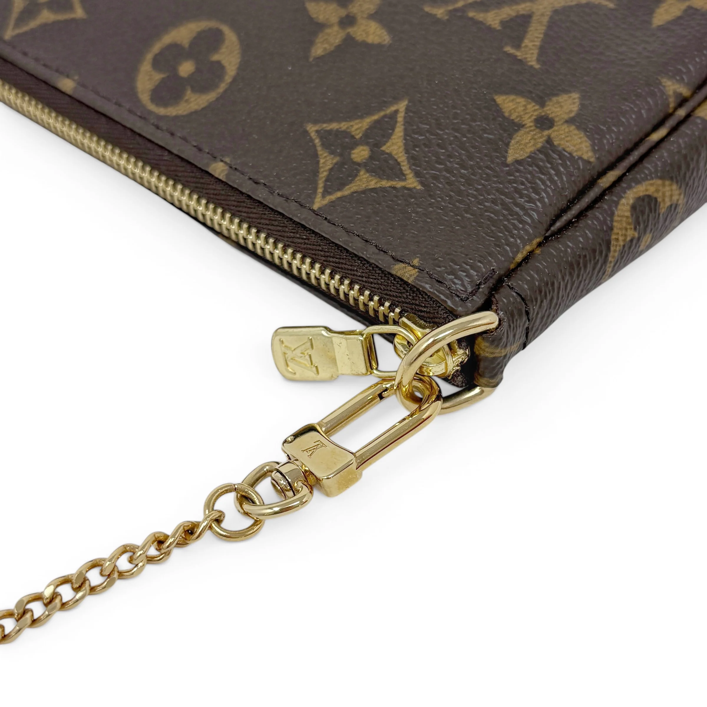 Louis Vuitton Monogram Mini Pochette - Image 12