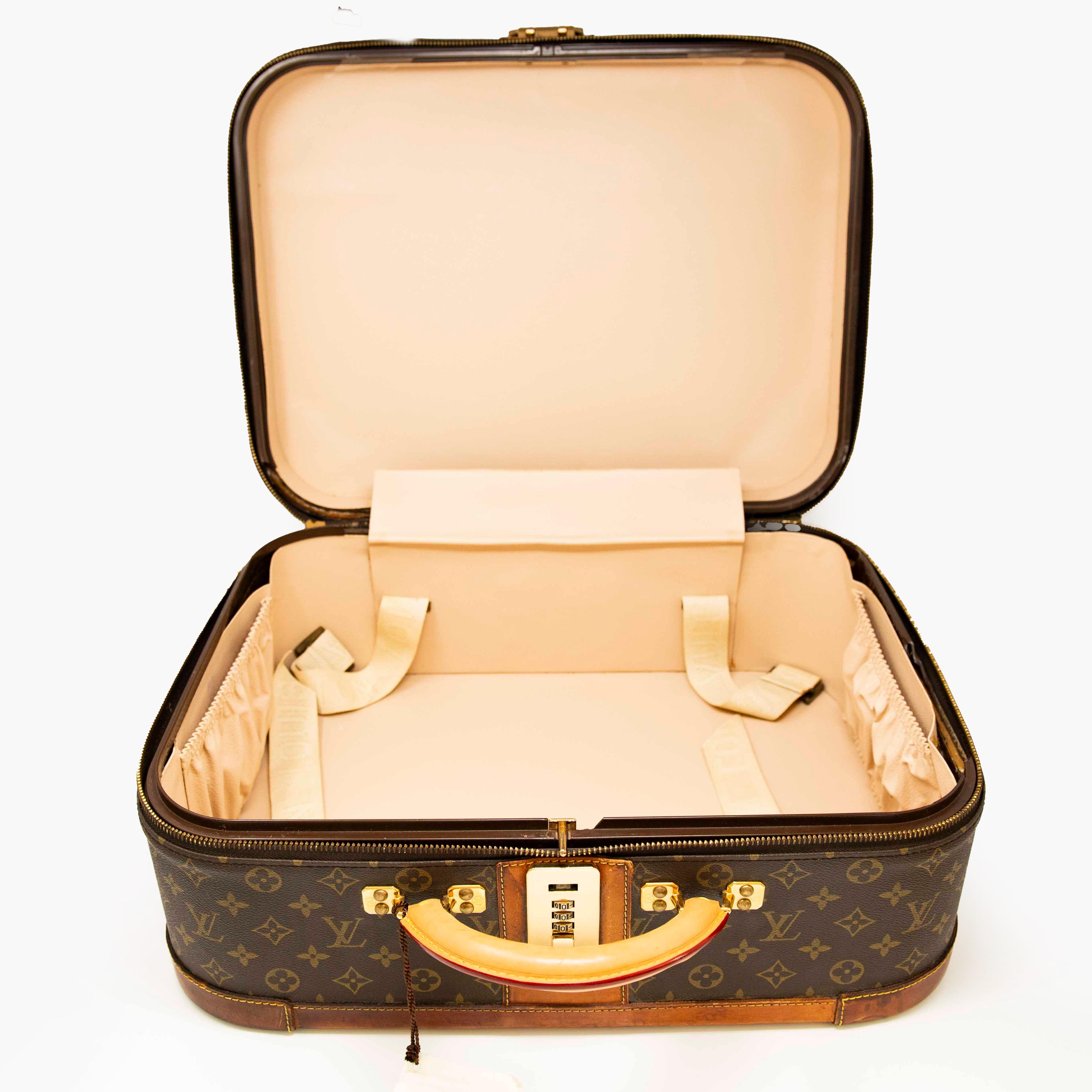 Louis Vuitton Monogram Stratos Vintage Hard Case - Image 11
