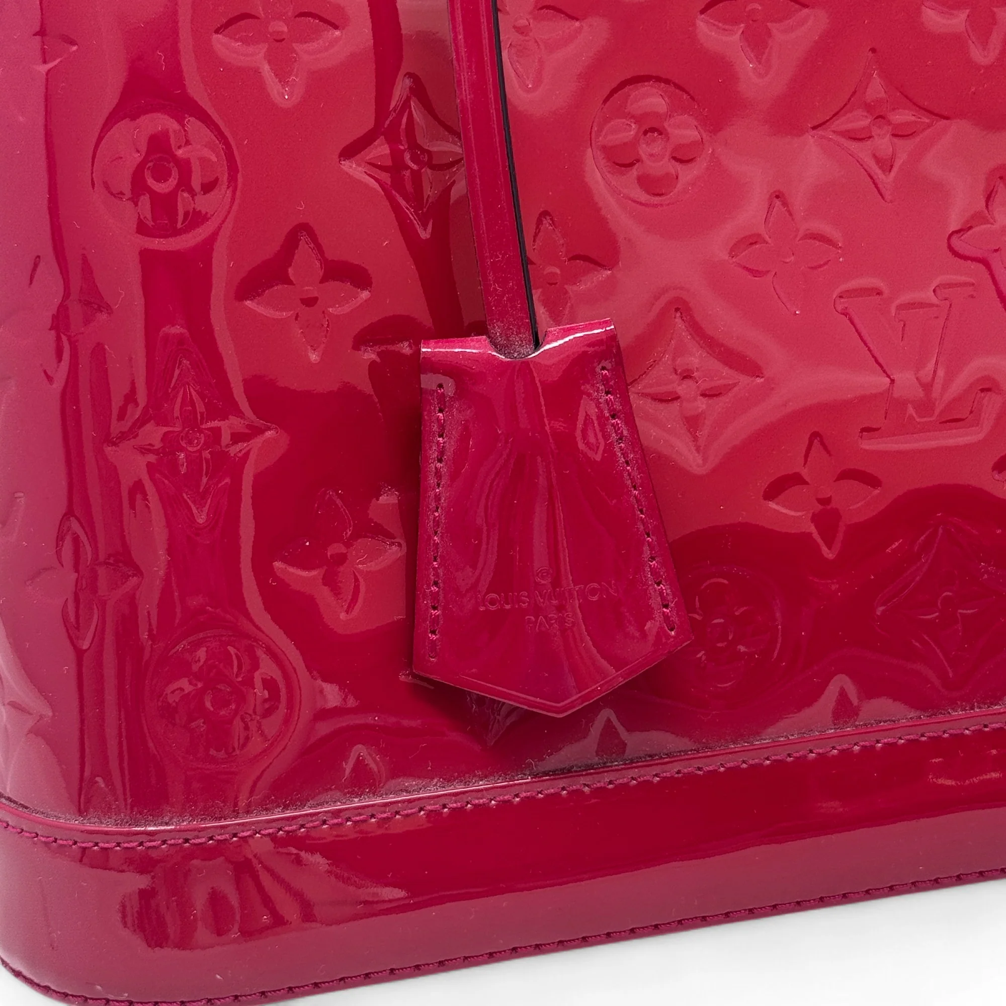 Louis Vuitton Pink Vernis Alma PM - Image 6