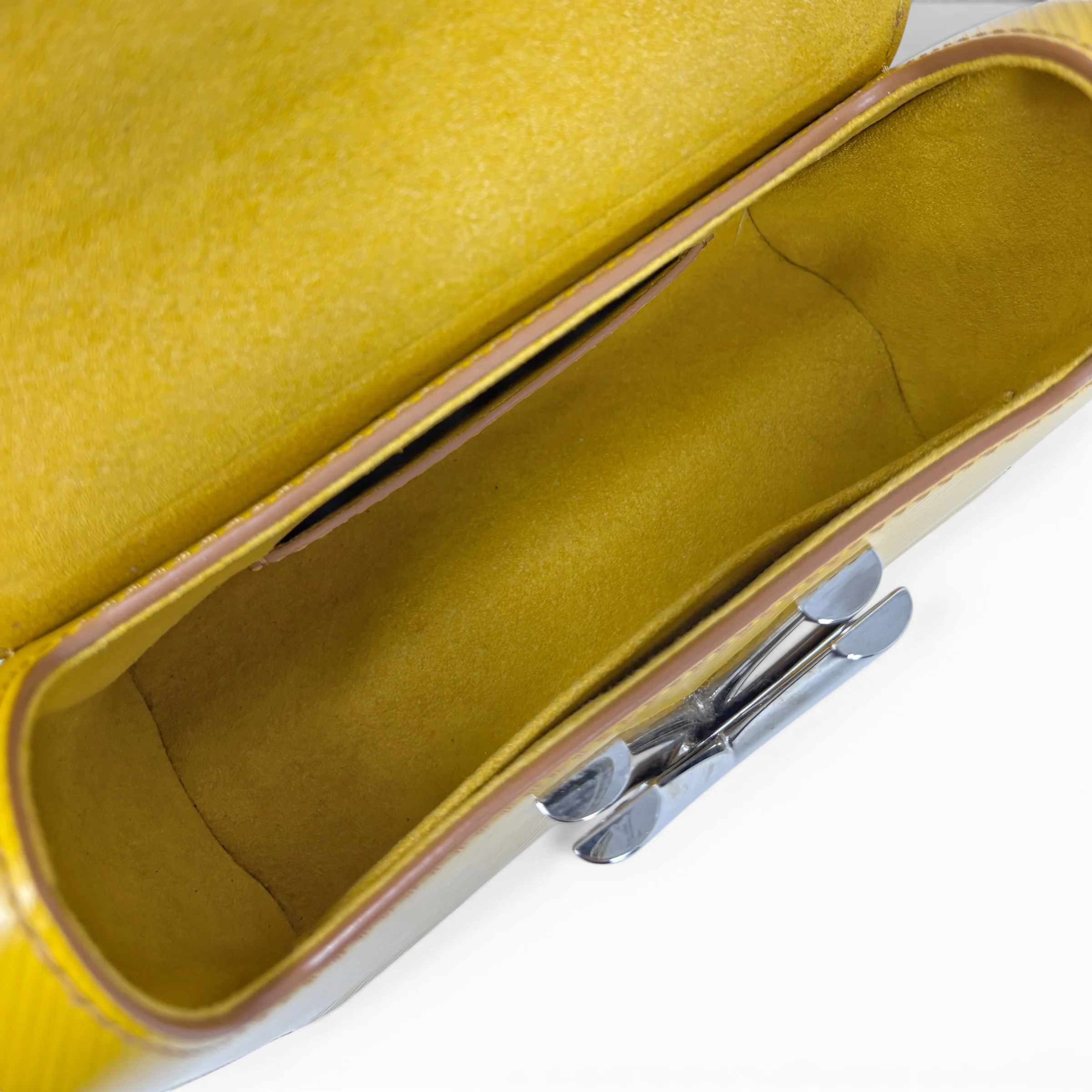 Louis Vuitton Yellow Epi Twist PM - Image 7