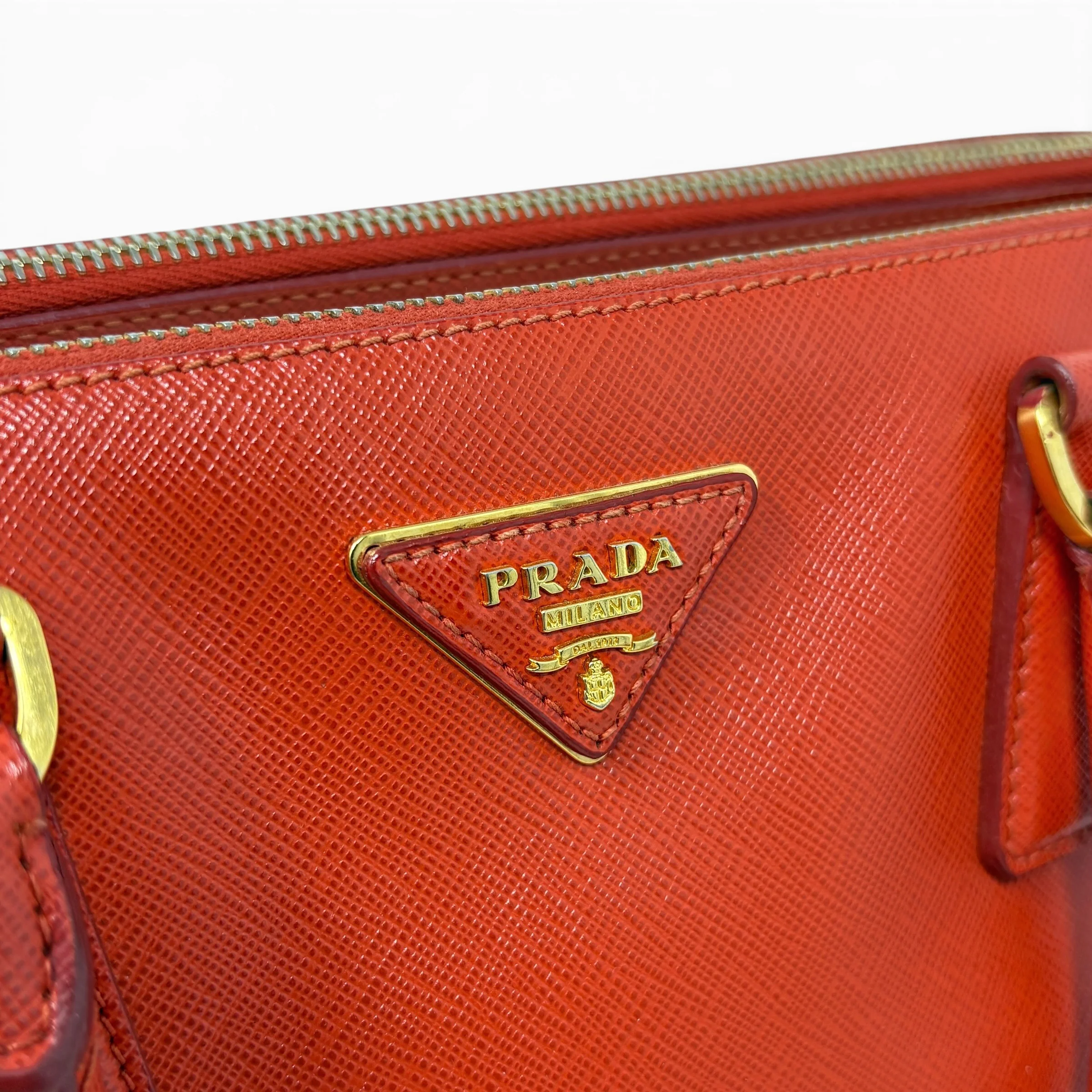 Prada Red Medium Galleria Tote - Image 11