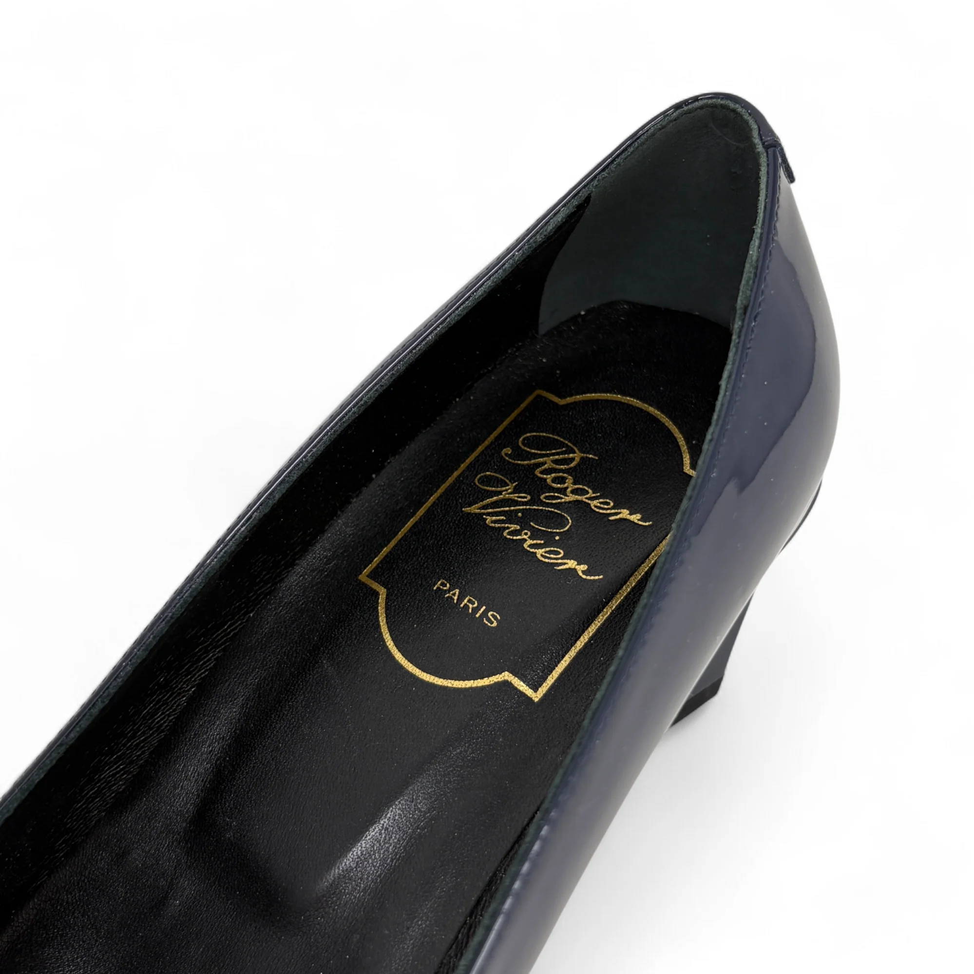 Roger Vivier Dark Blue Patent Belle Vivier Pumps 35.5 - Image 7