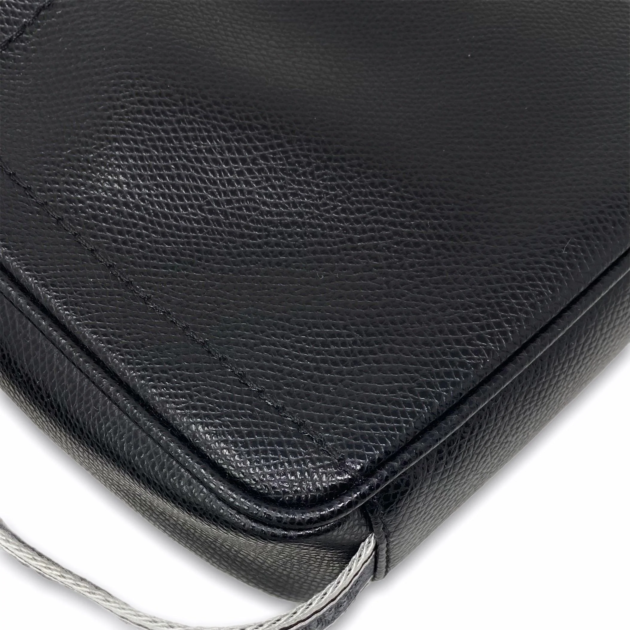 Ferragamo Black Toiletry Pouch - Image 3