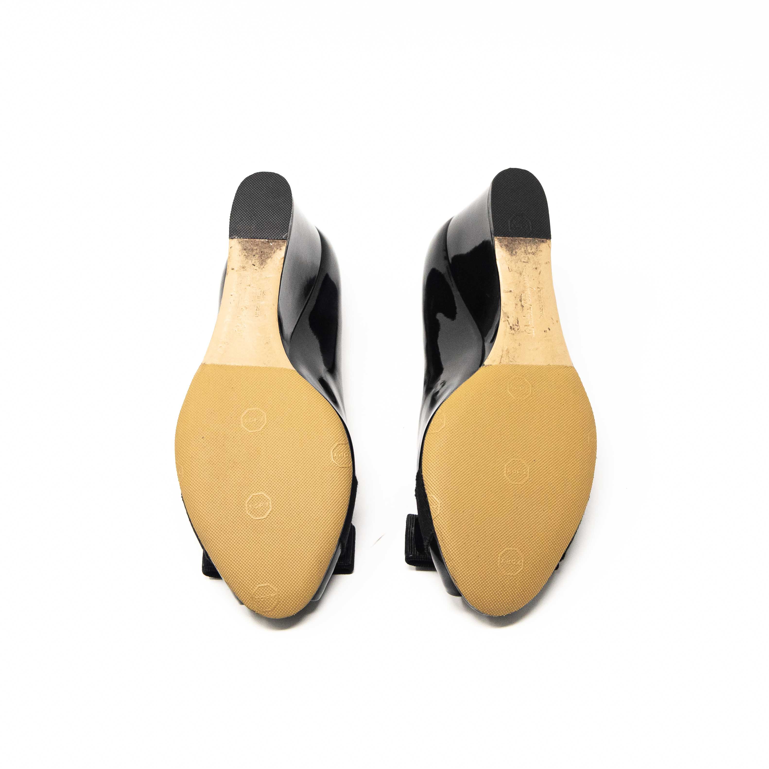 Salvatore Ferragamo Black Sissi Wedges 6 - Image 6